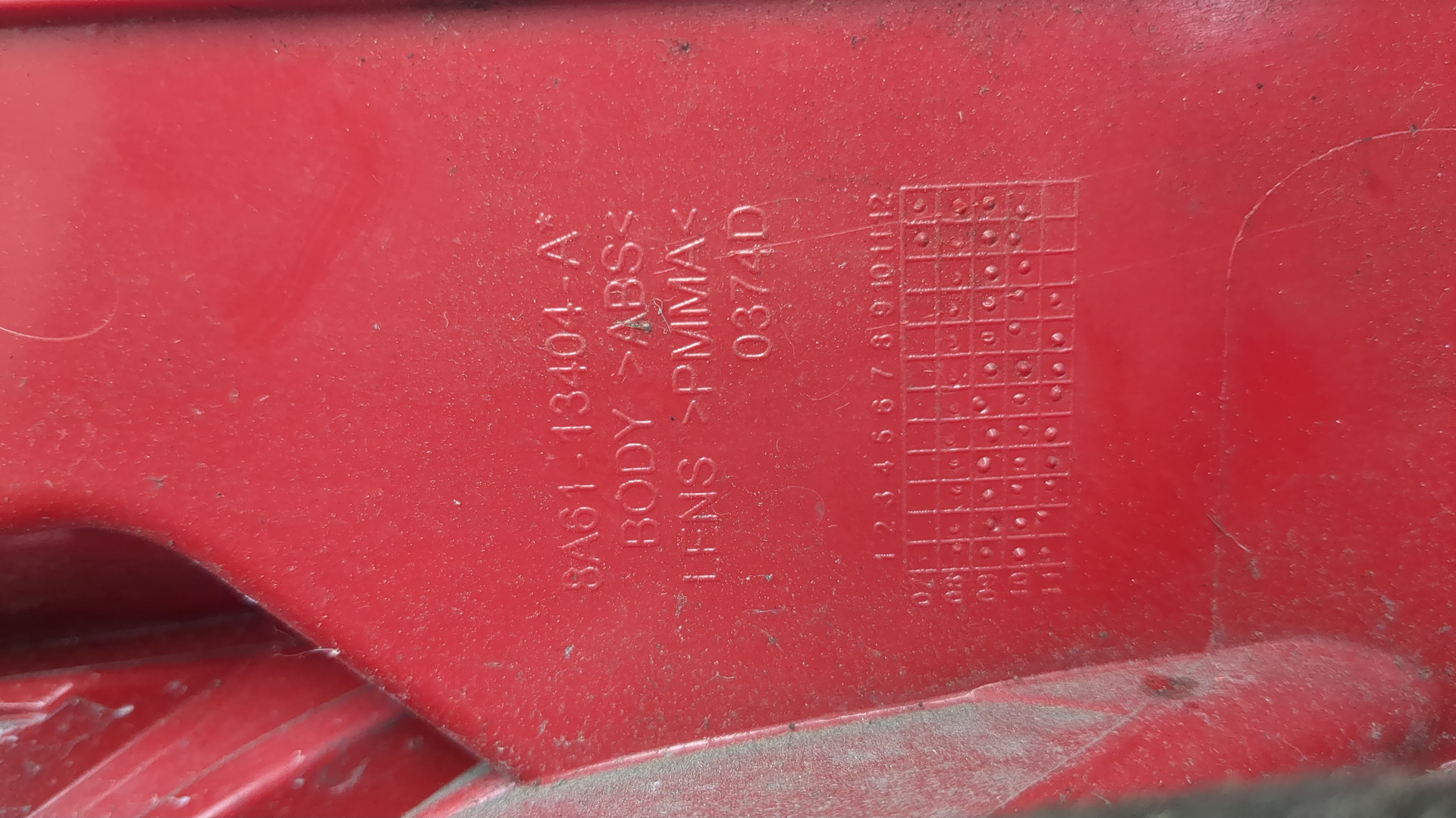 Фонарь задний правый