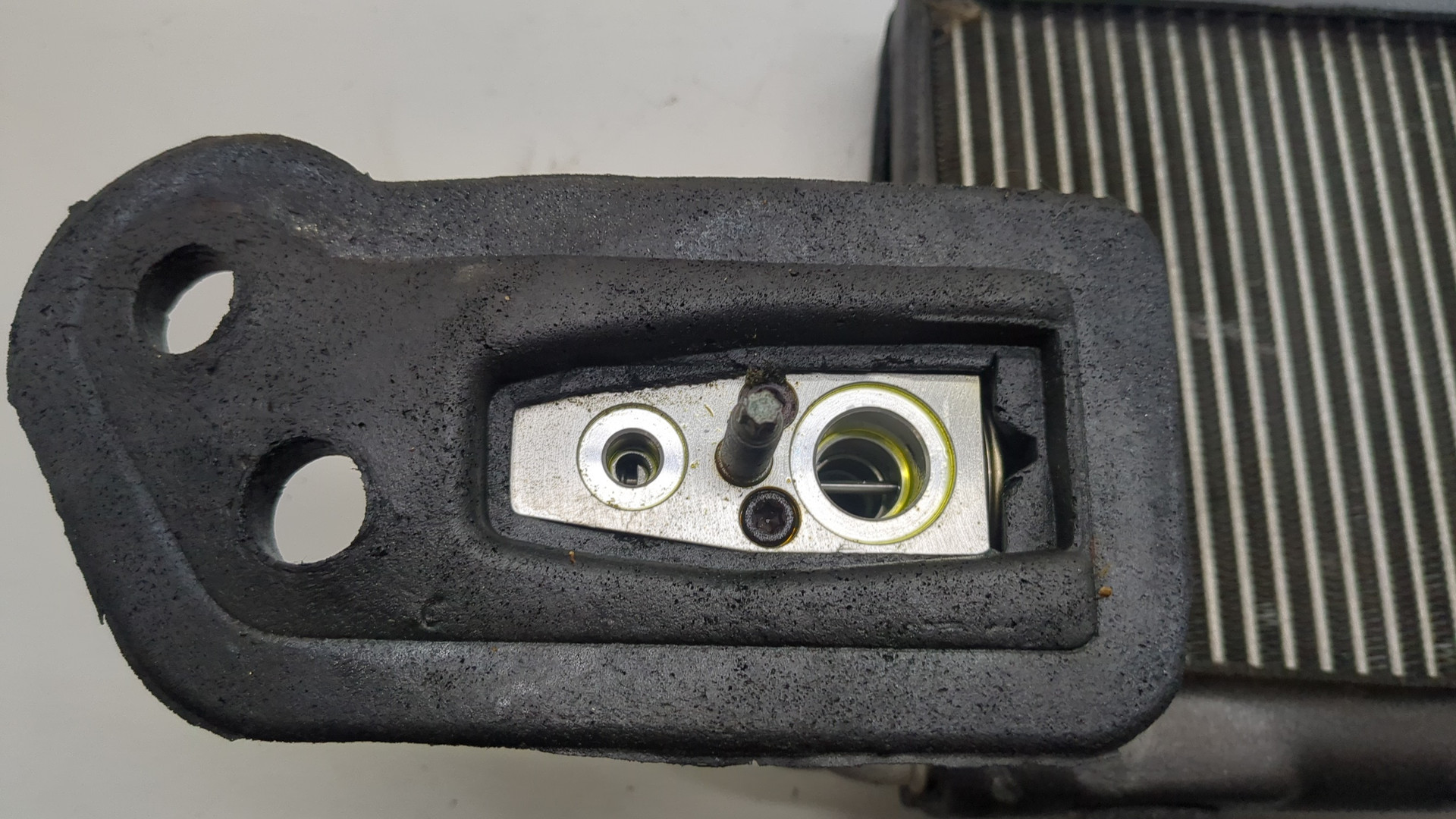 Радиатор кондиционера / конденсер