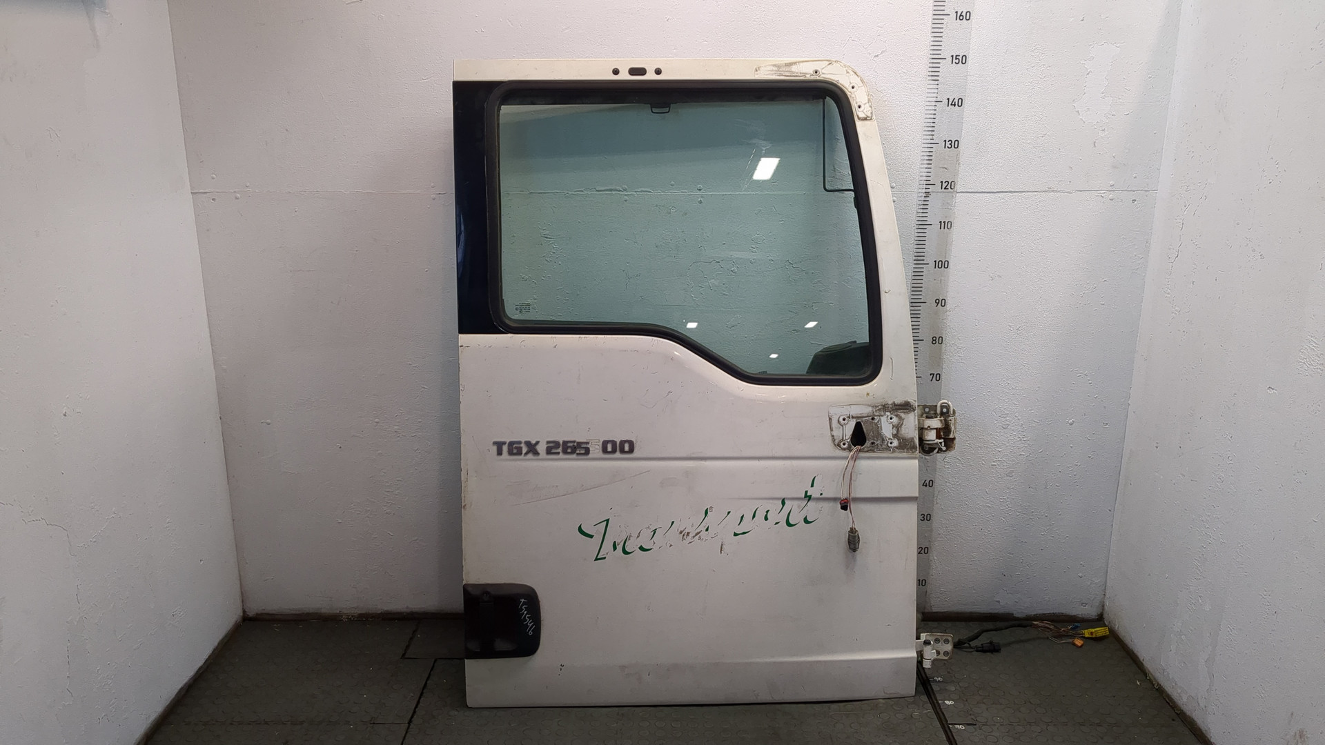 Дверь передняя правая