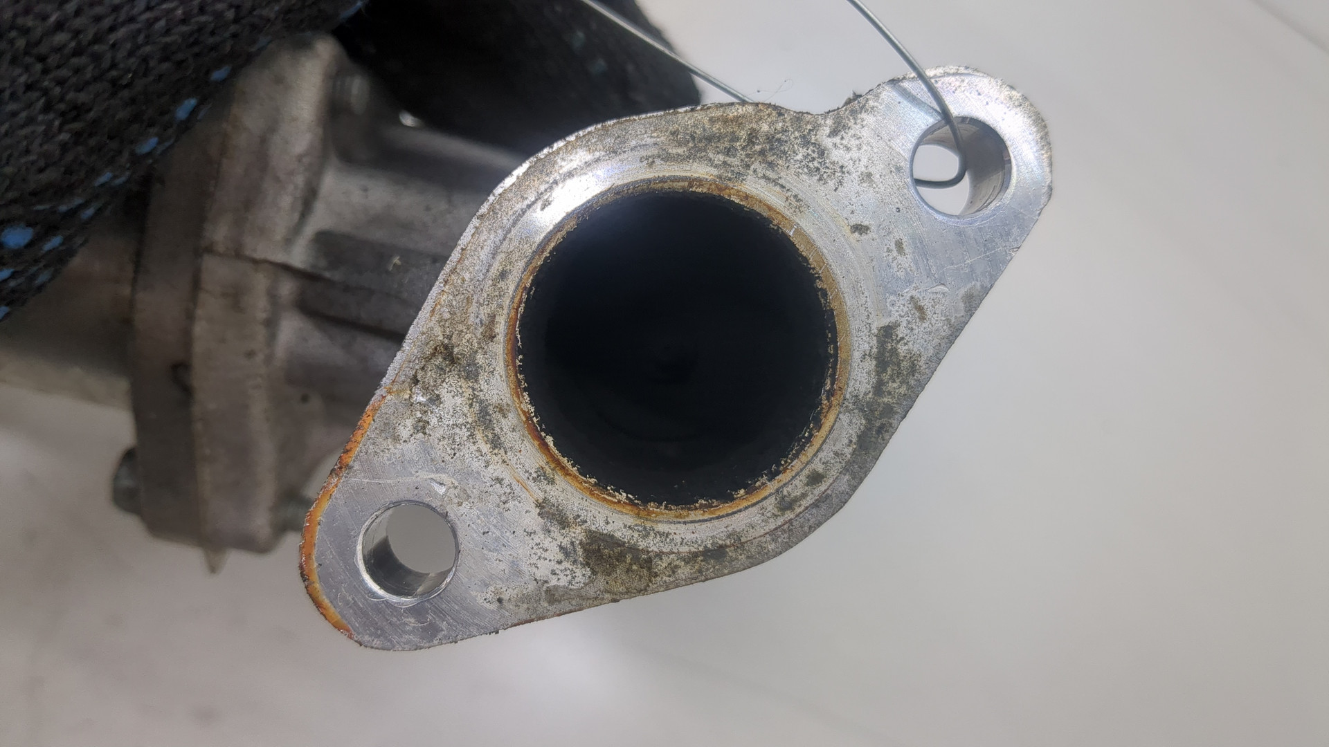 Клапан рециркуляции выхлопных газов (EGR)