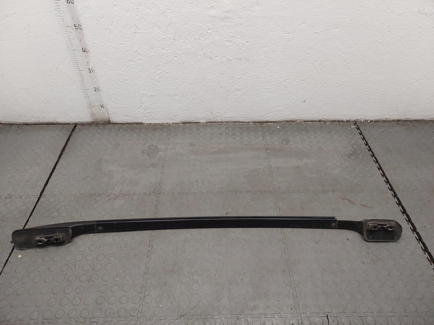 Рейлинг (релинг) правый (планка на крышу)