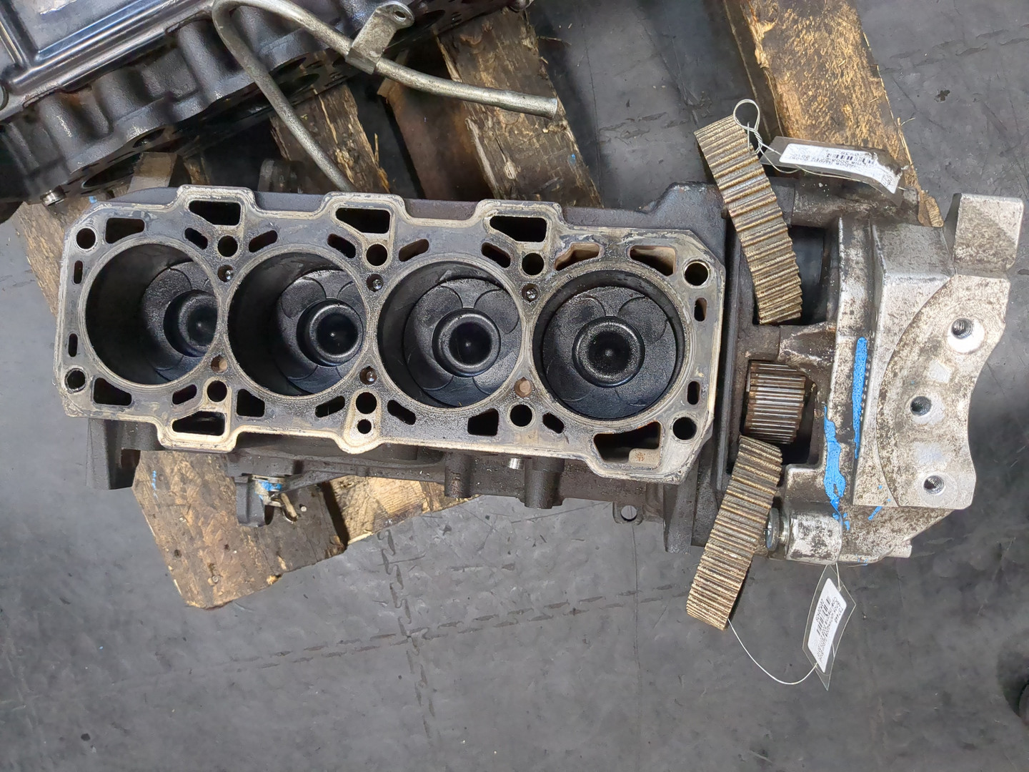 Блок двигателя