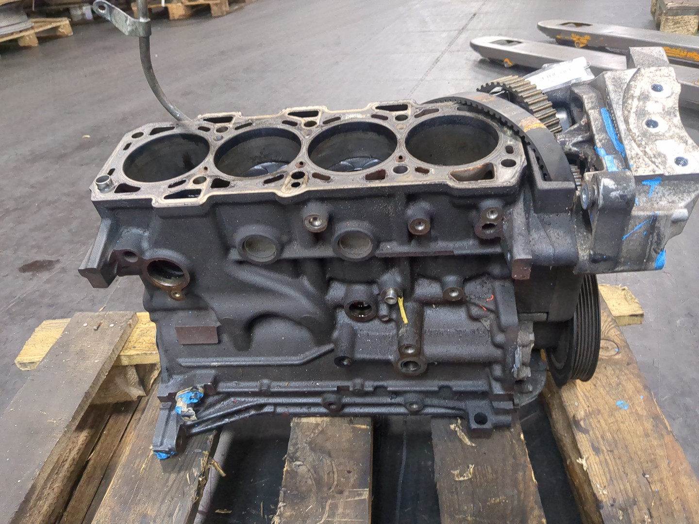 Блок двигателя