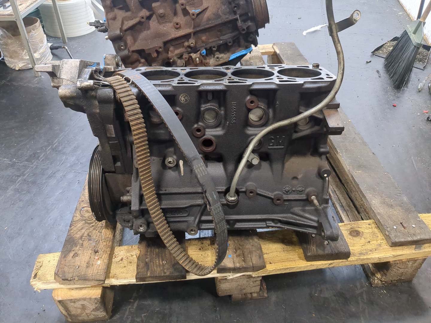 Блок двигателя