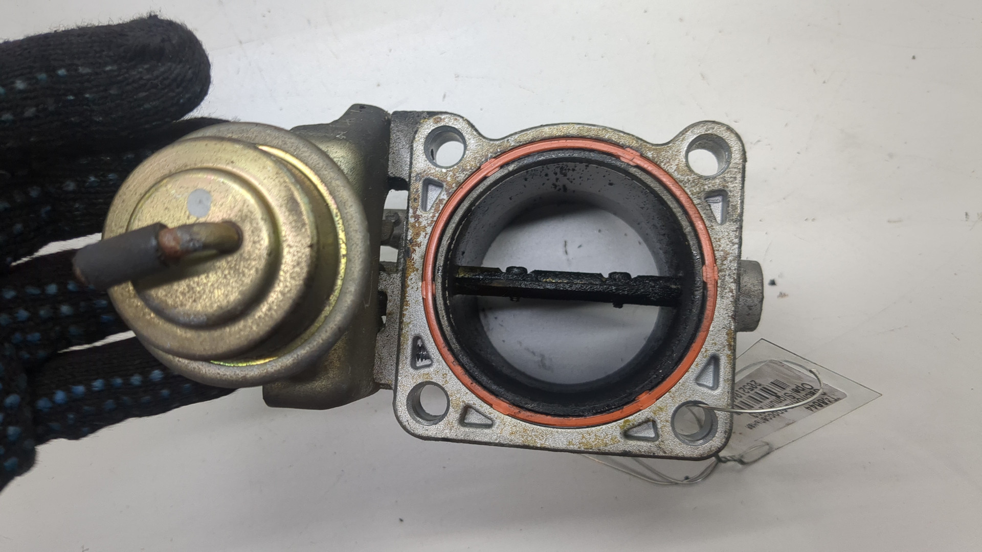 Заслонка дроссельная электрическая