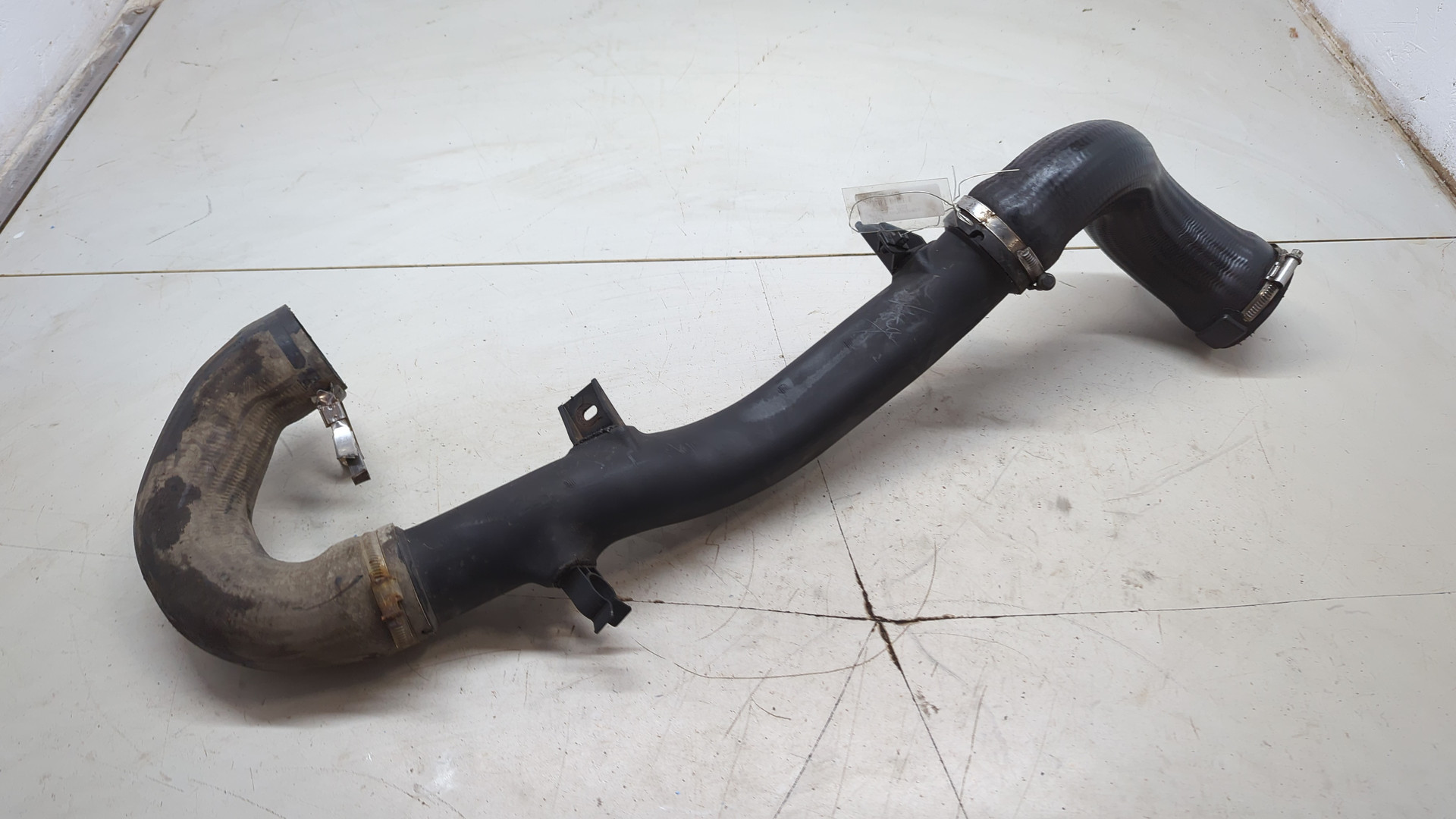 Патрубок интеркулера