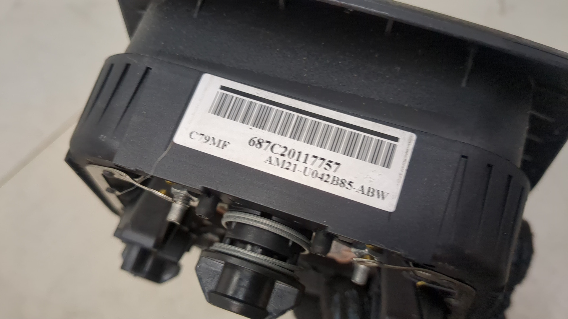 Подушка безопасности в рулевое колесо