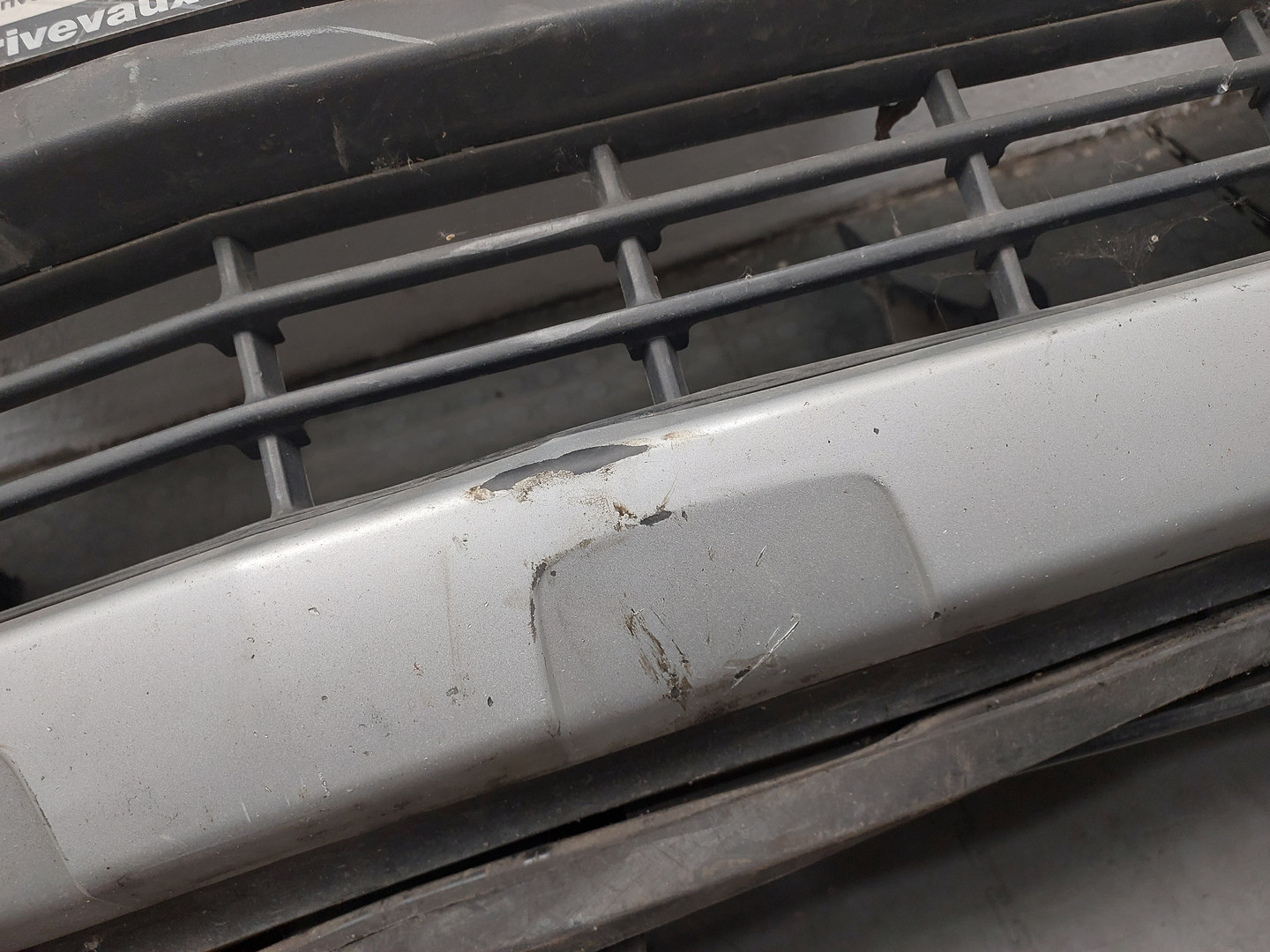 Бампер передний