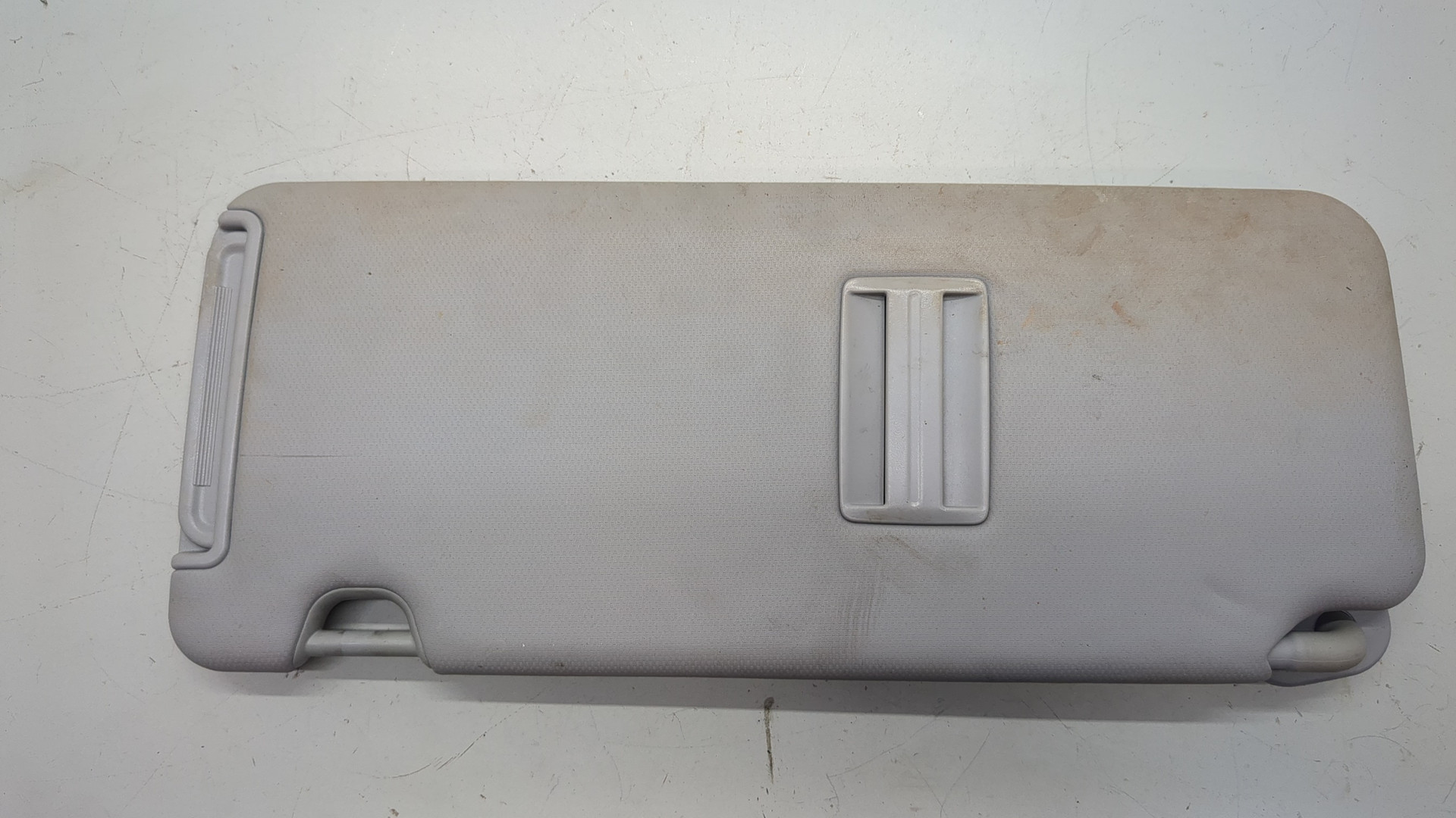 Козырек солнцезащитный