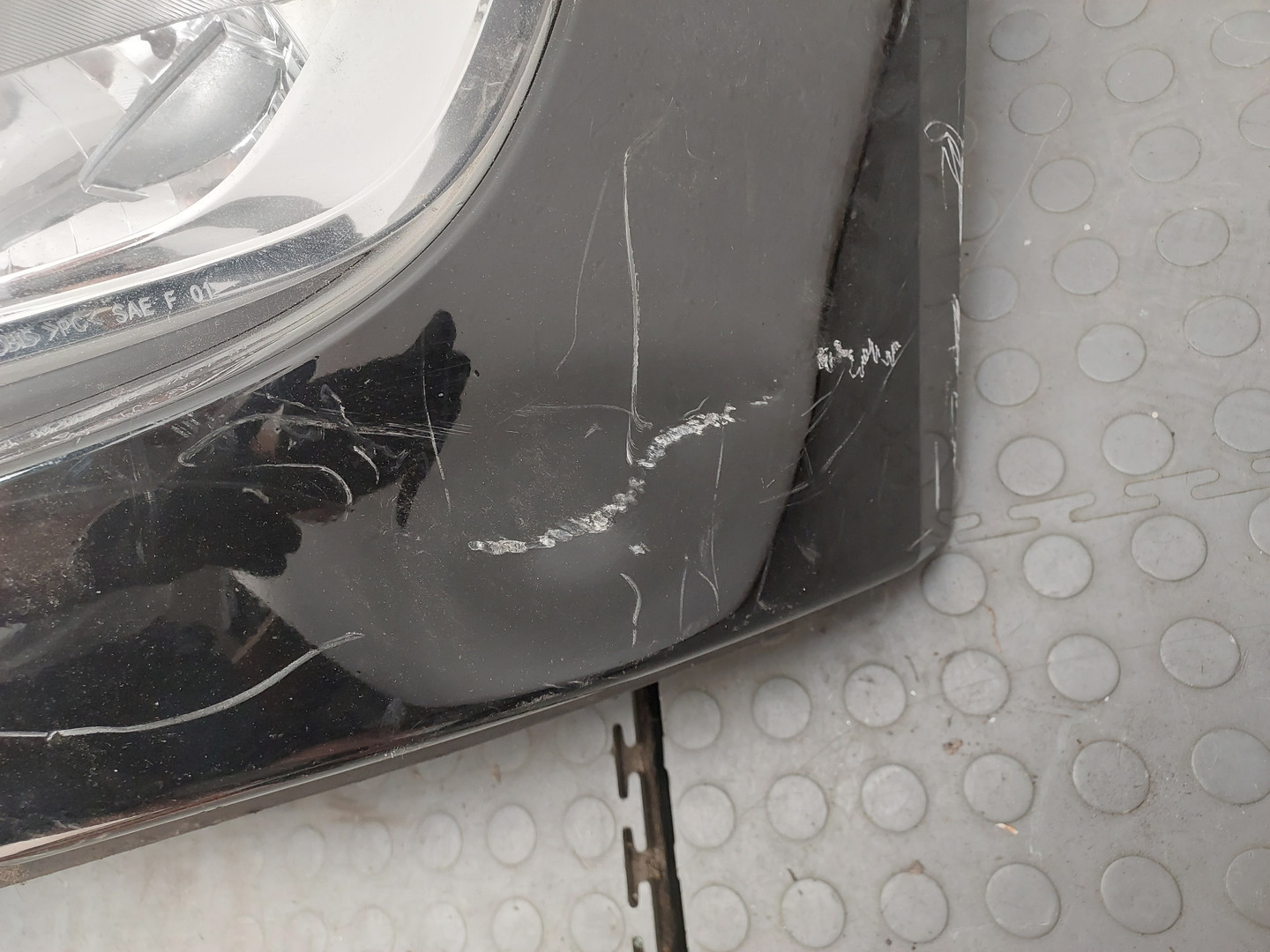 Бампер передний