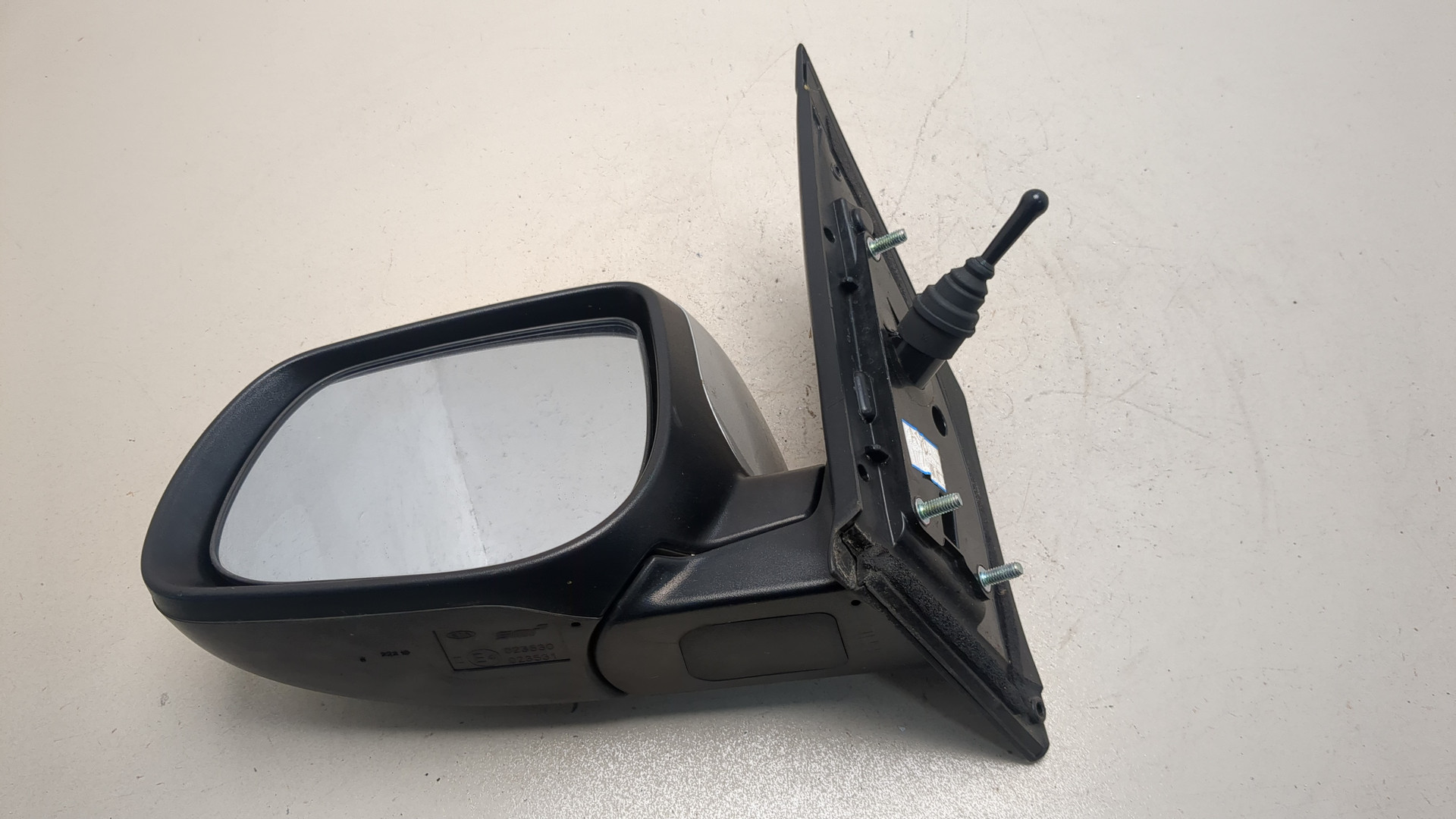 Зеркало левое электрическое