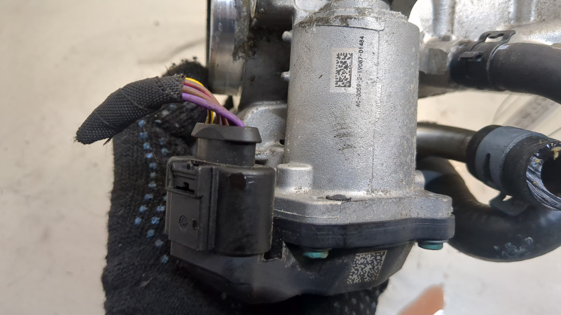 Заслонка дроссельная электрическая