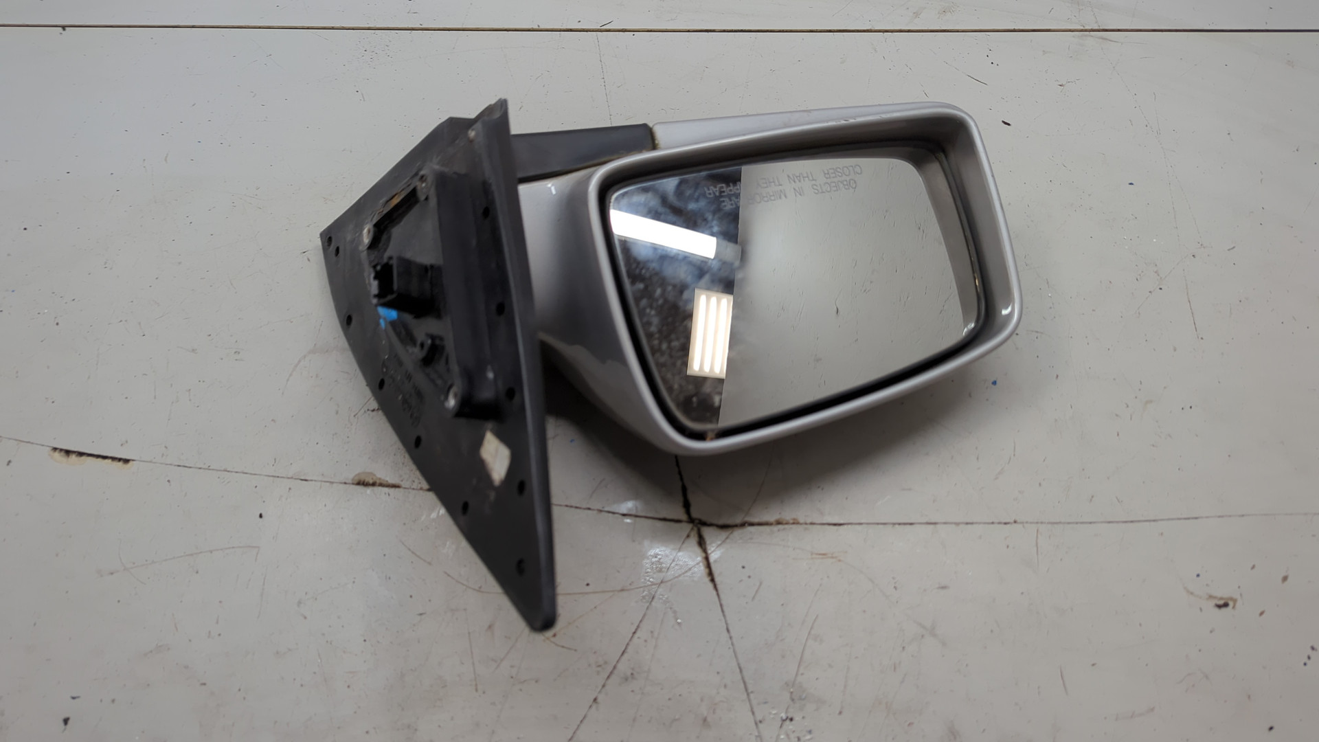 Зеркало левое электрическое