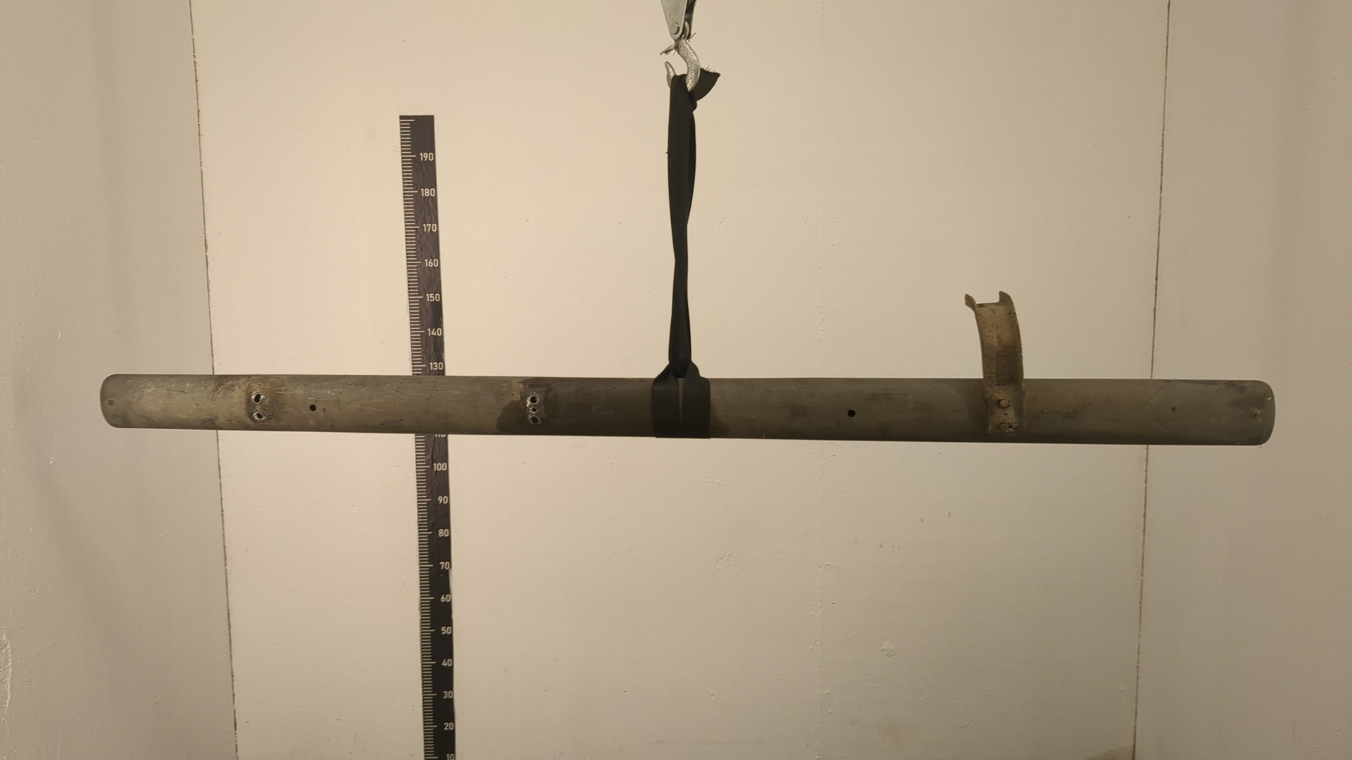 Подножка правая