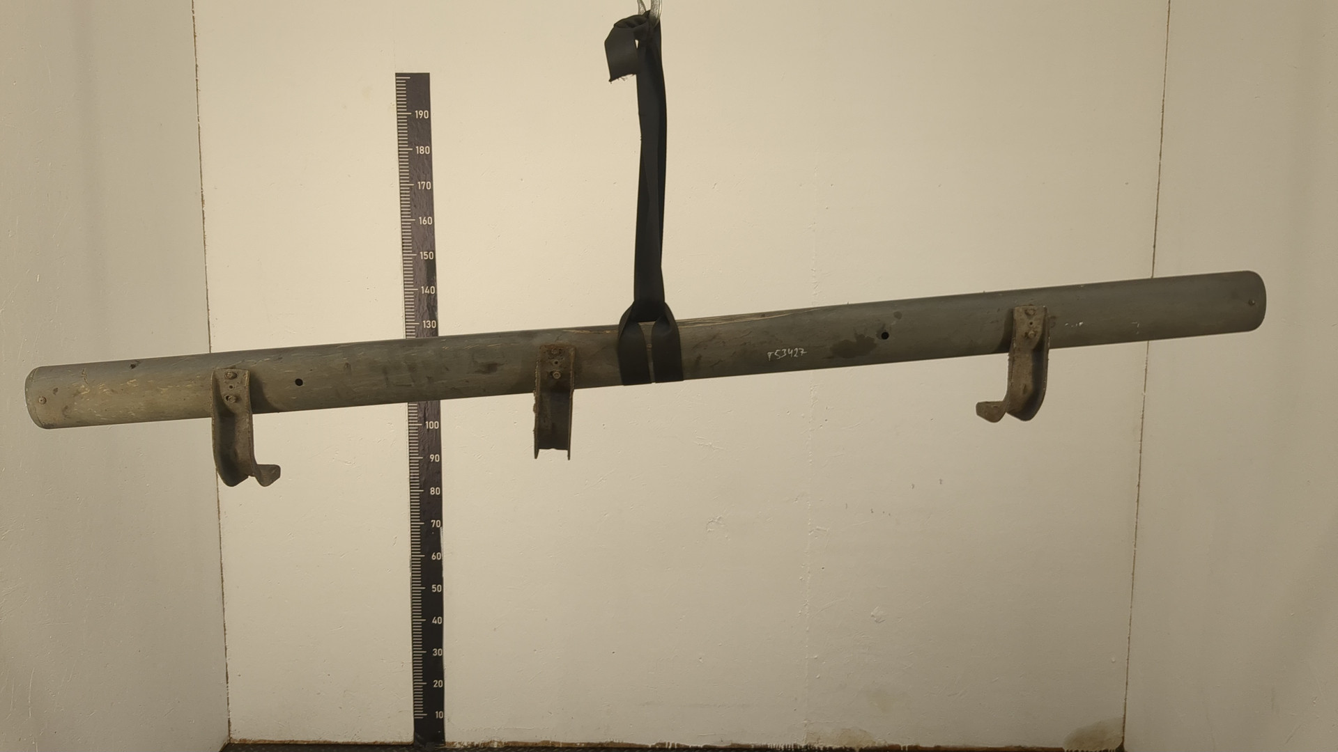 Подножка левая