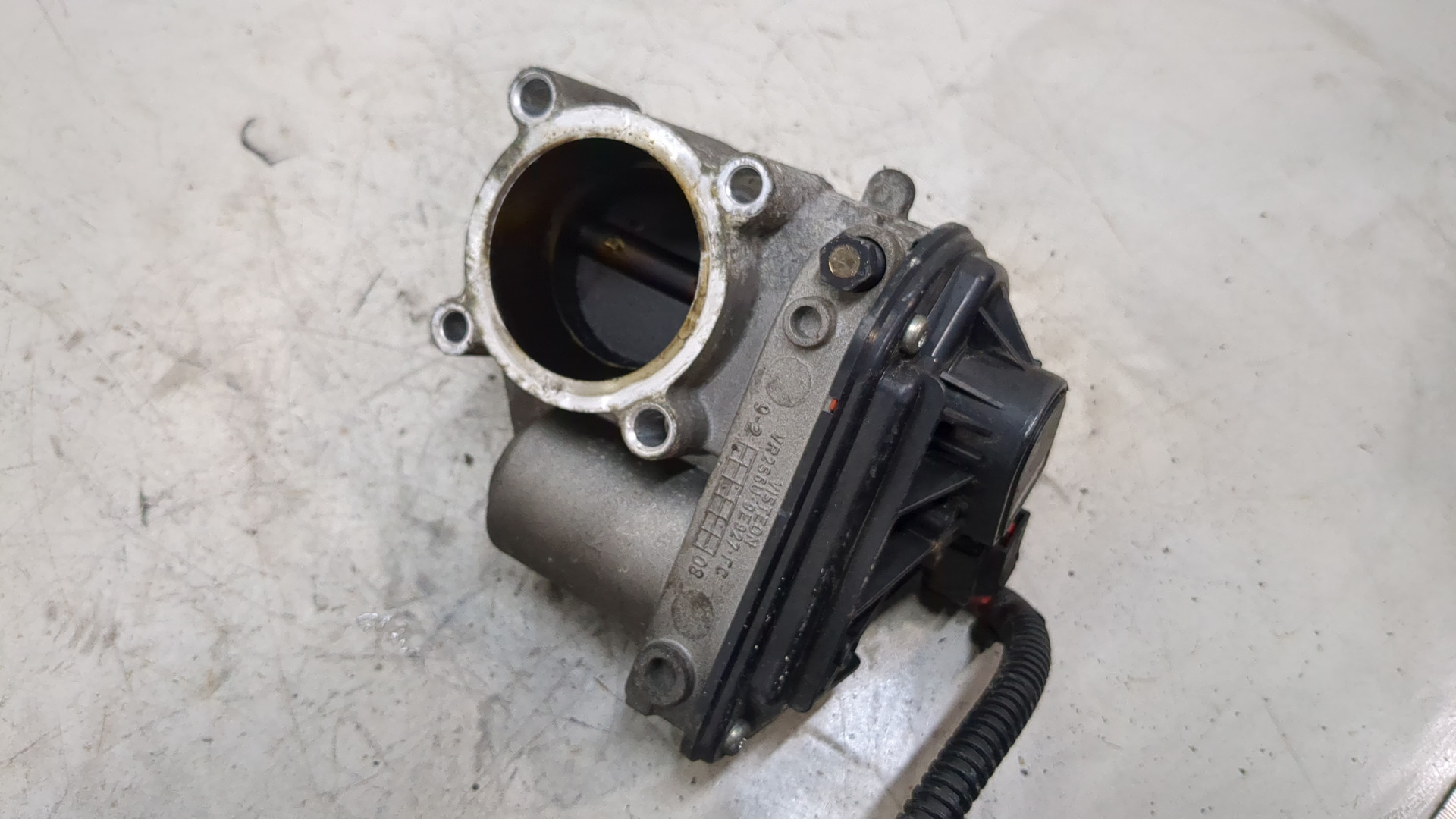 Заслонка дроссельная электрическая