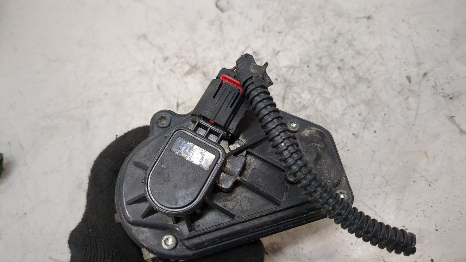 Заслонка дроссельная электрическая