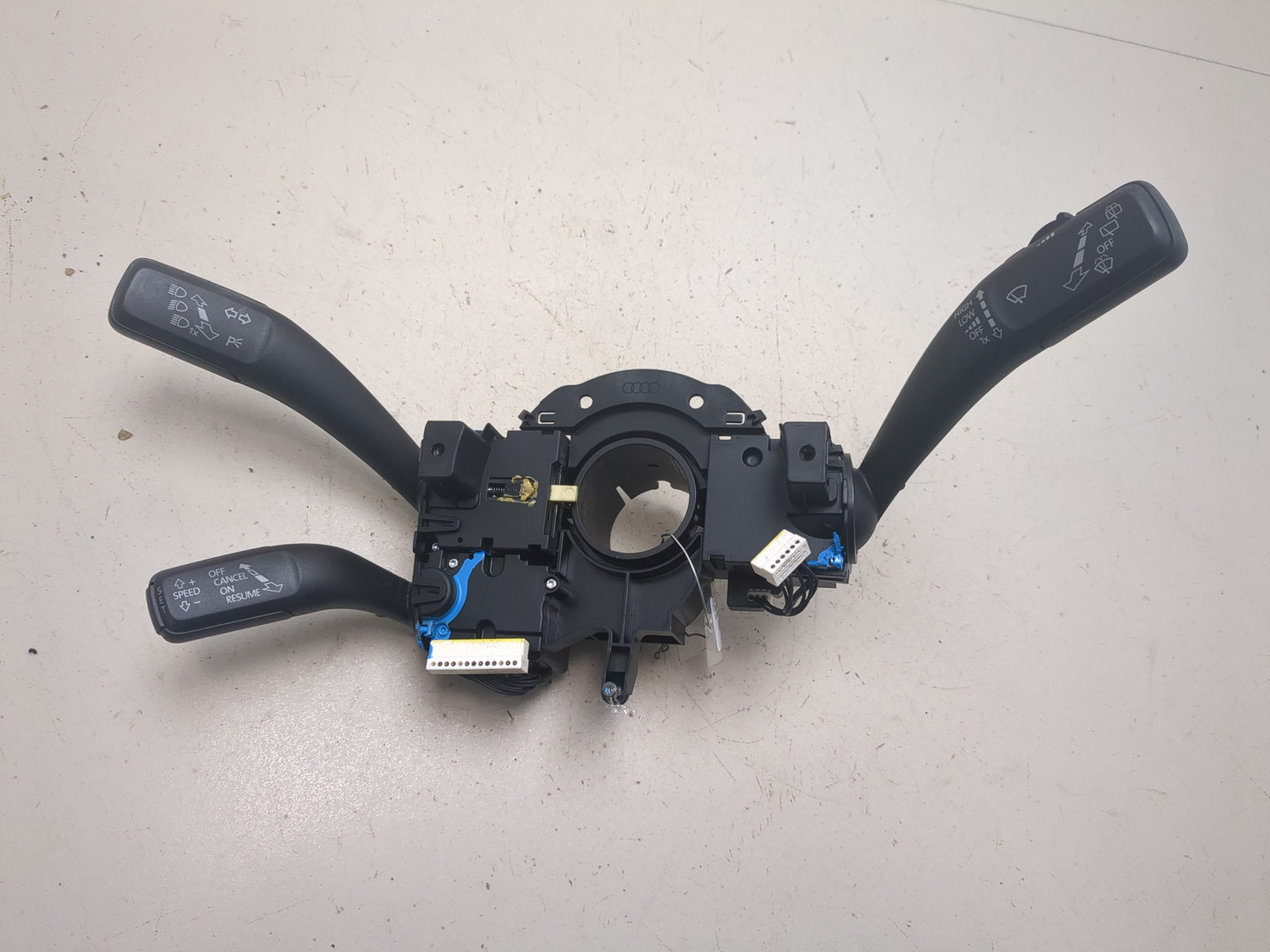 Переключатель подрулевой