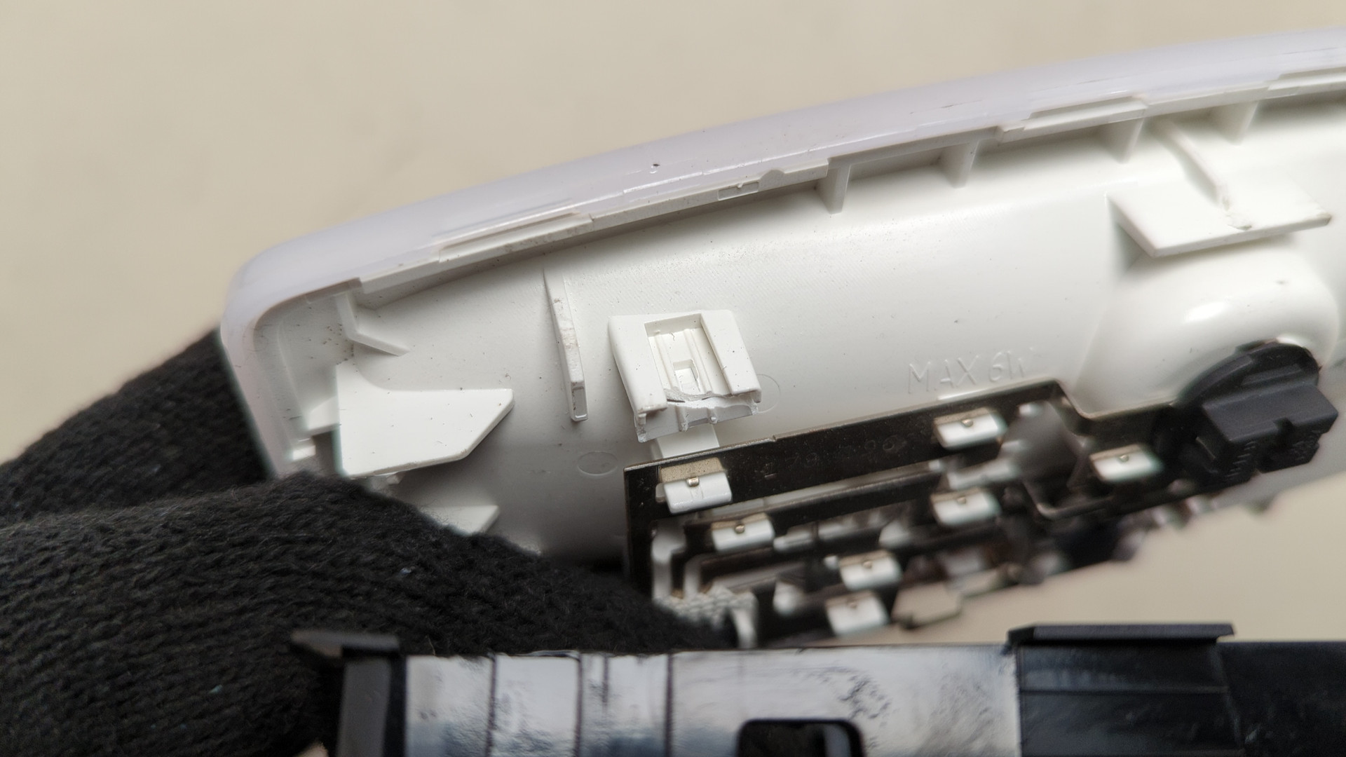 Плафон салонный