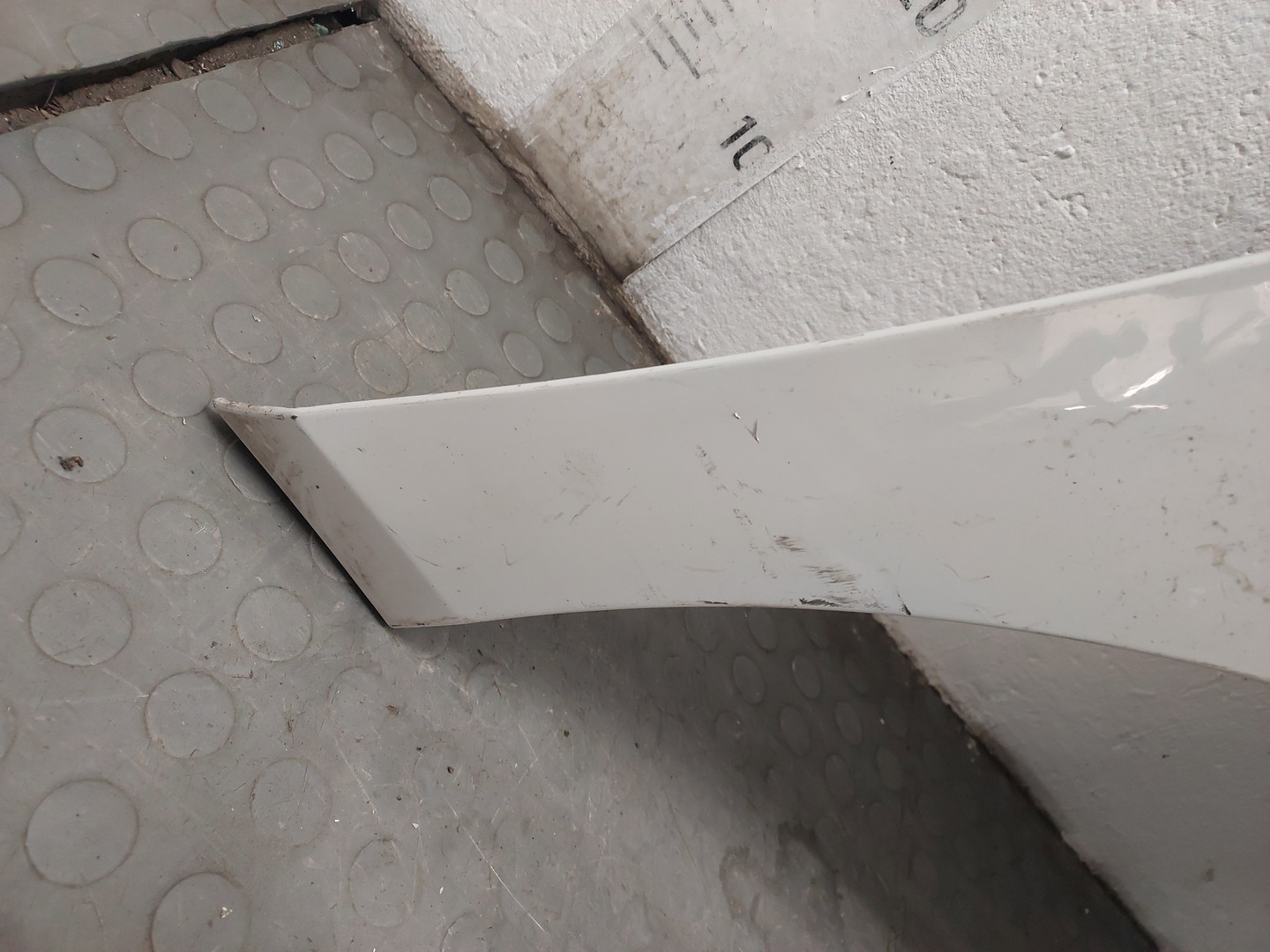 Крыло заднее левое