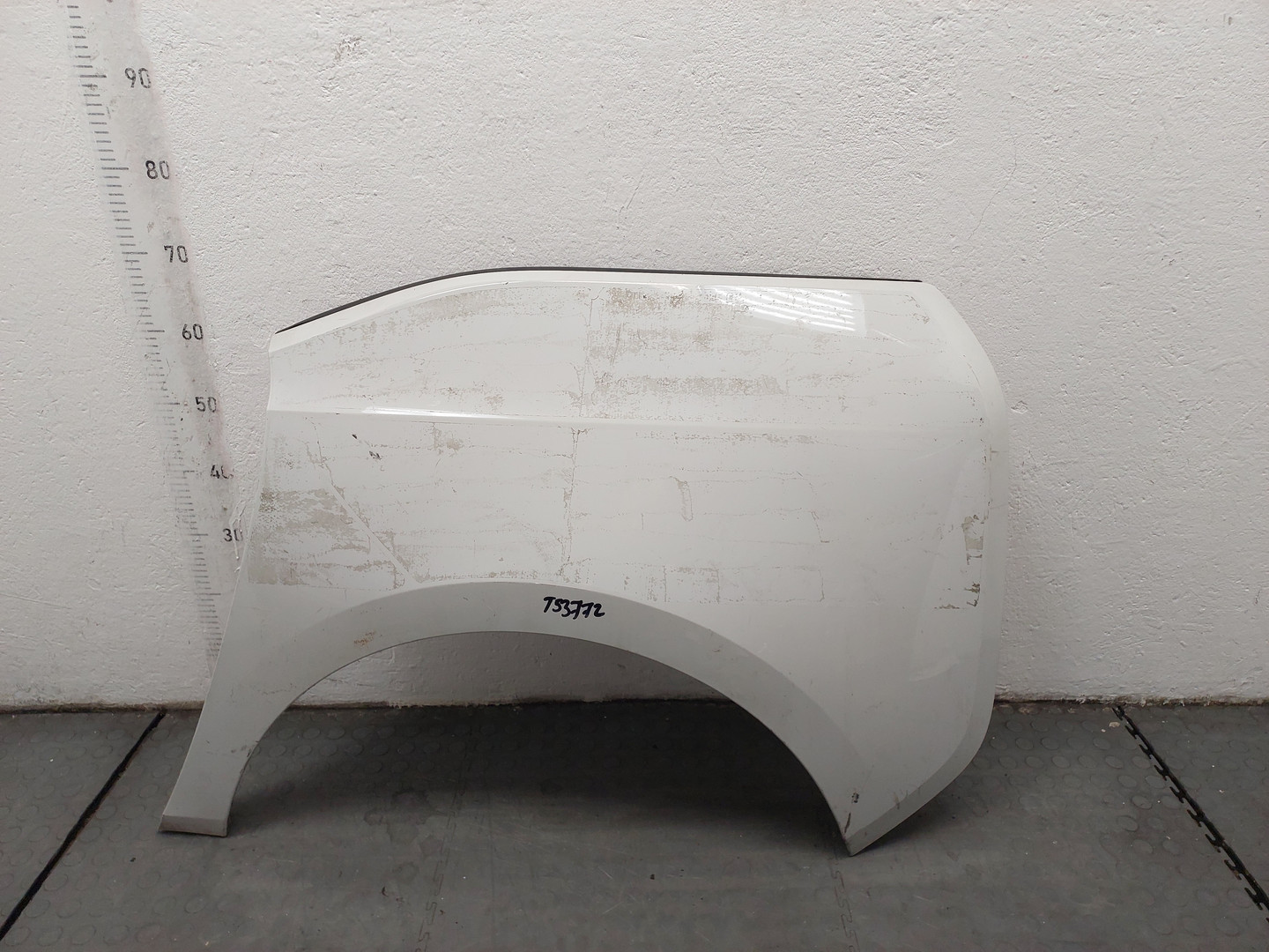 Крыло заднее левое