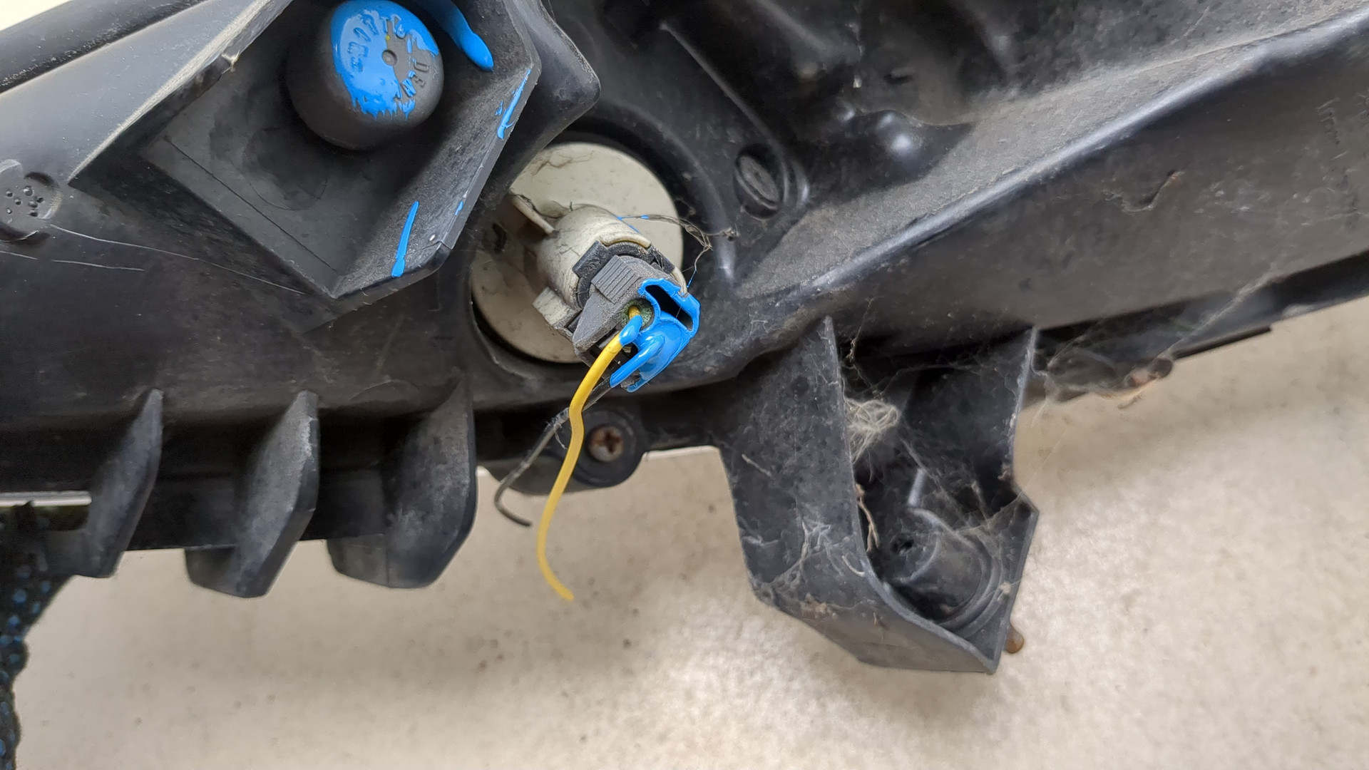 Повторитель на крыло правый