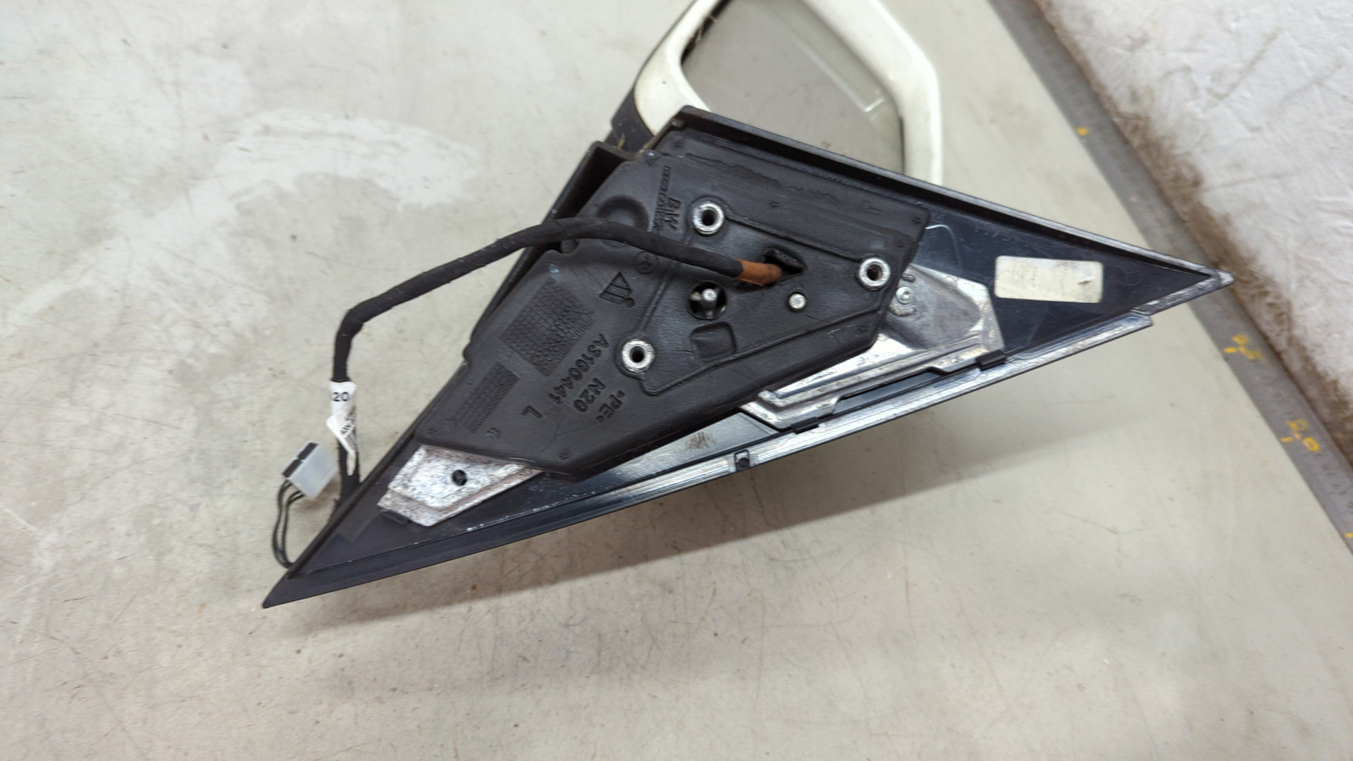 Зеркало левое электрическое