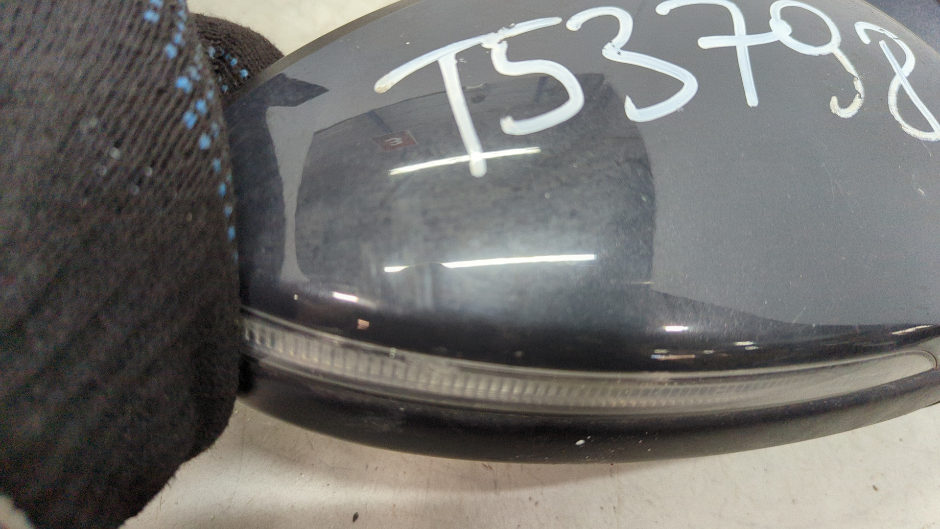 Зеркало правое электрическое