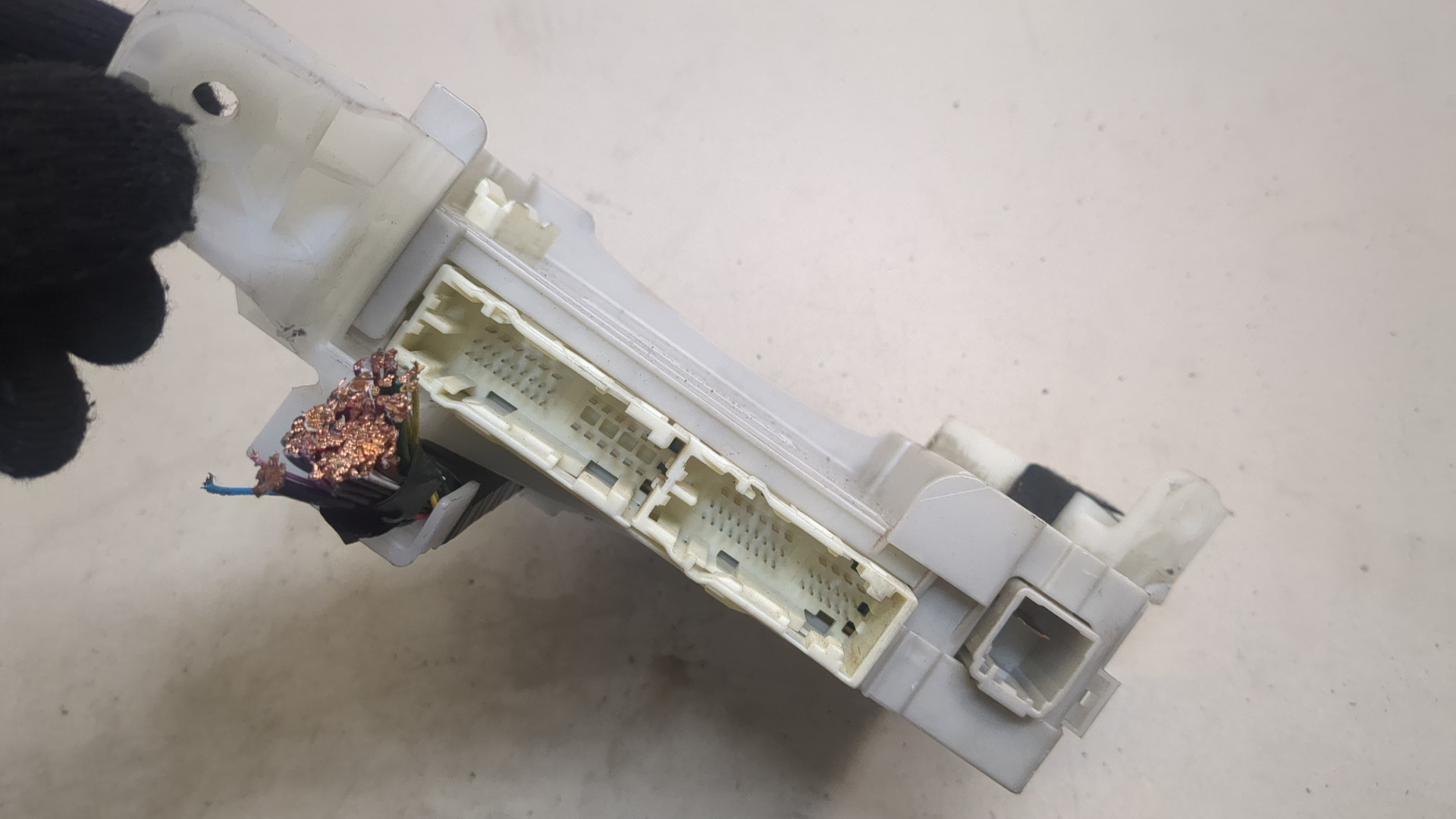 Блок предохранителей