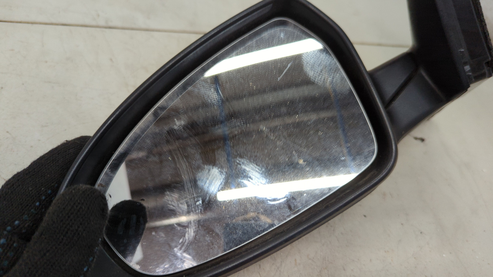 Зеркало левое электрическое