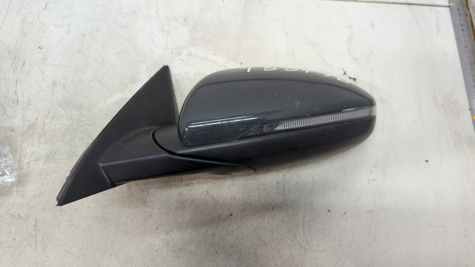 Зеркало левое электрическое