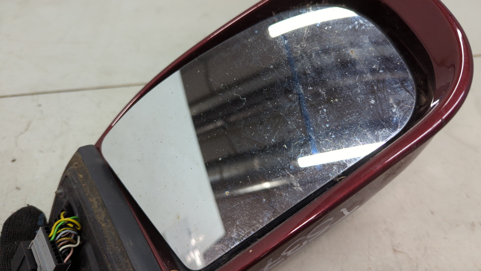 Зеркало правое электрическое