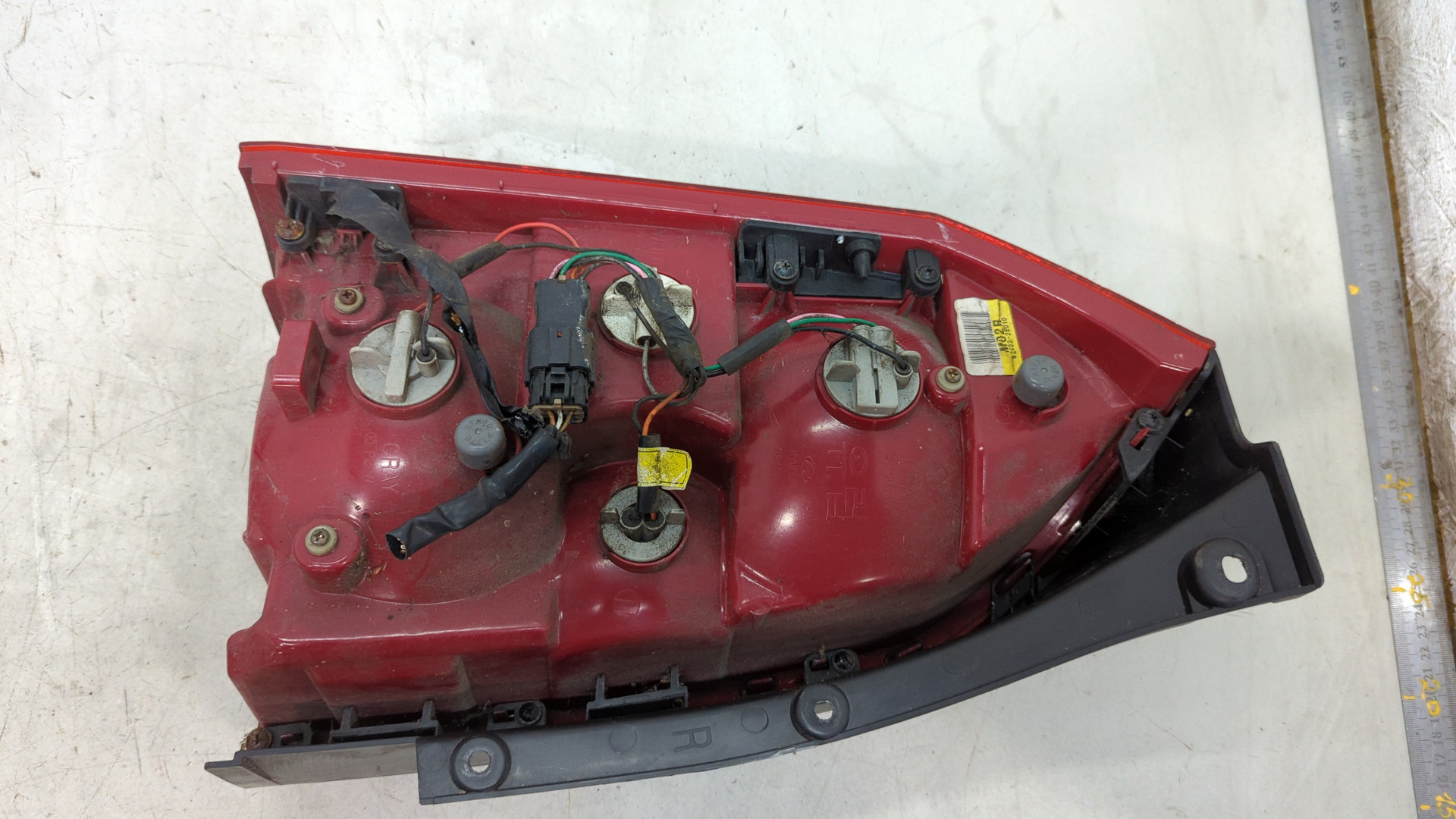 Фонарь задний правый