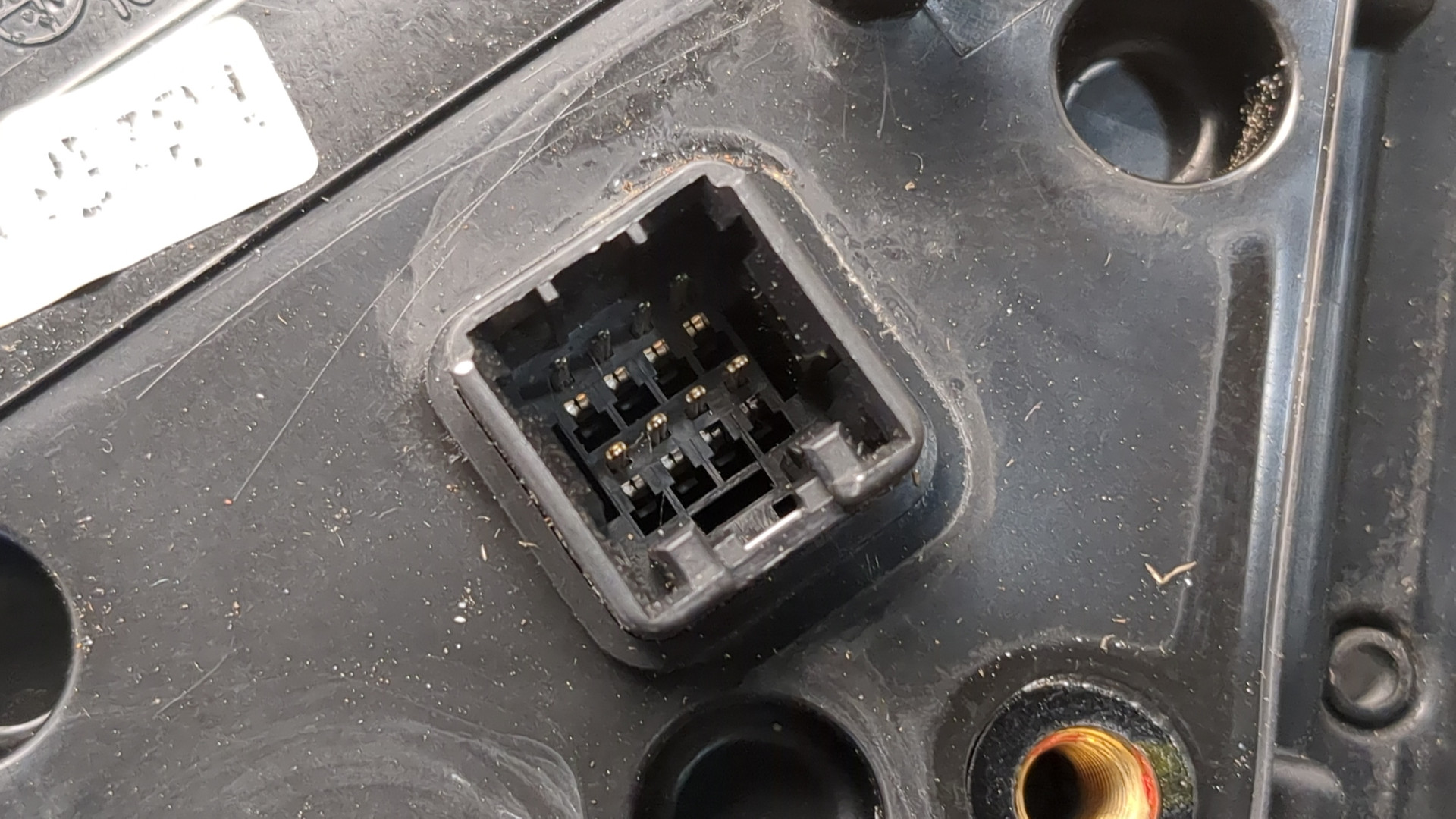 Зеркало правое электрическое