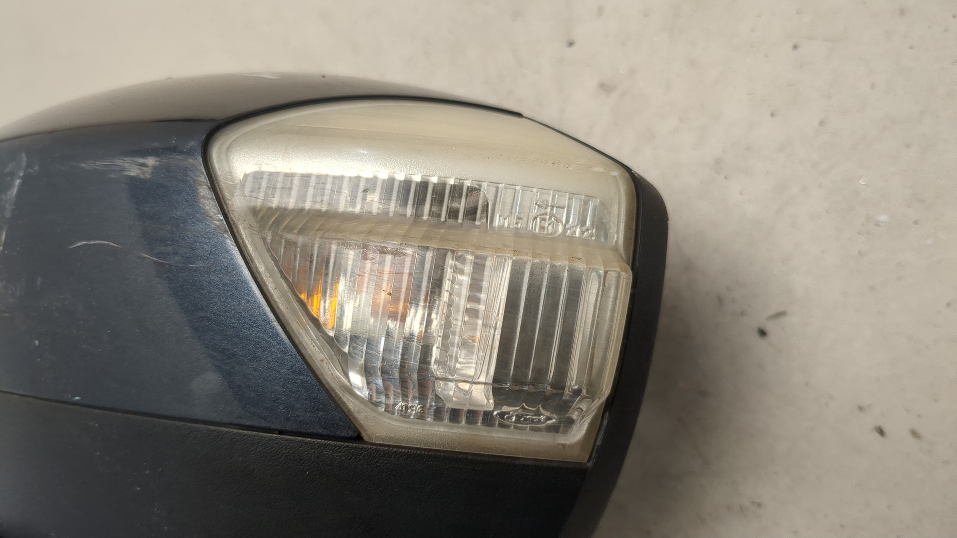 Зеркало левое электрическое