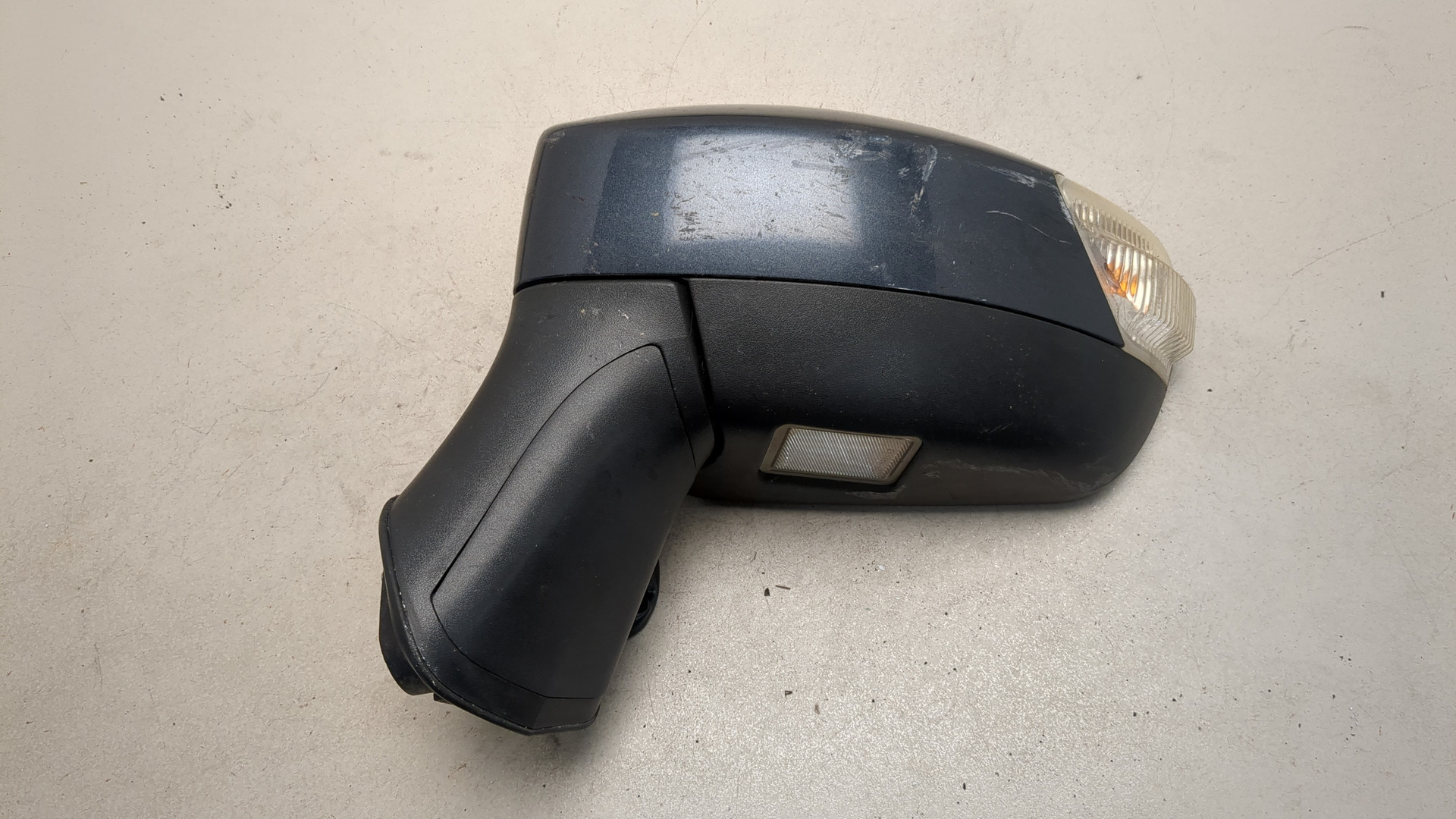 Зеркало левое электрическое