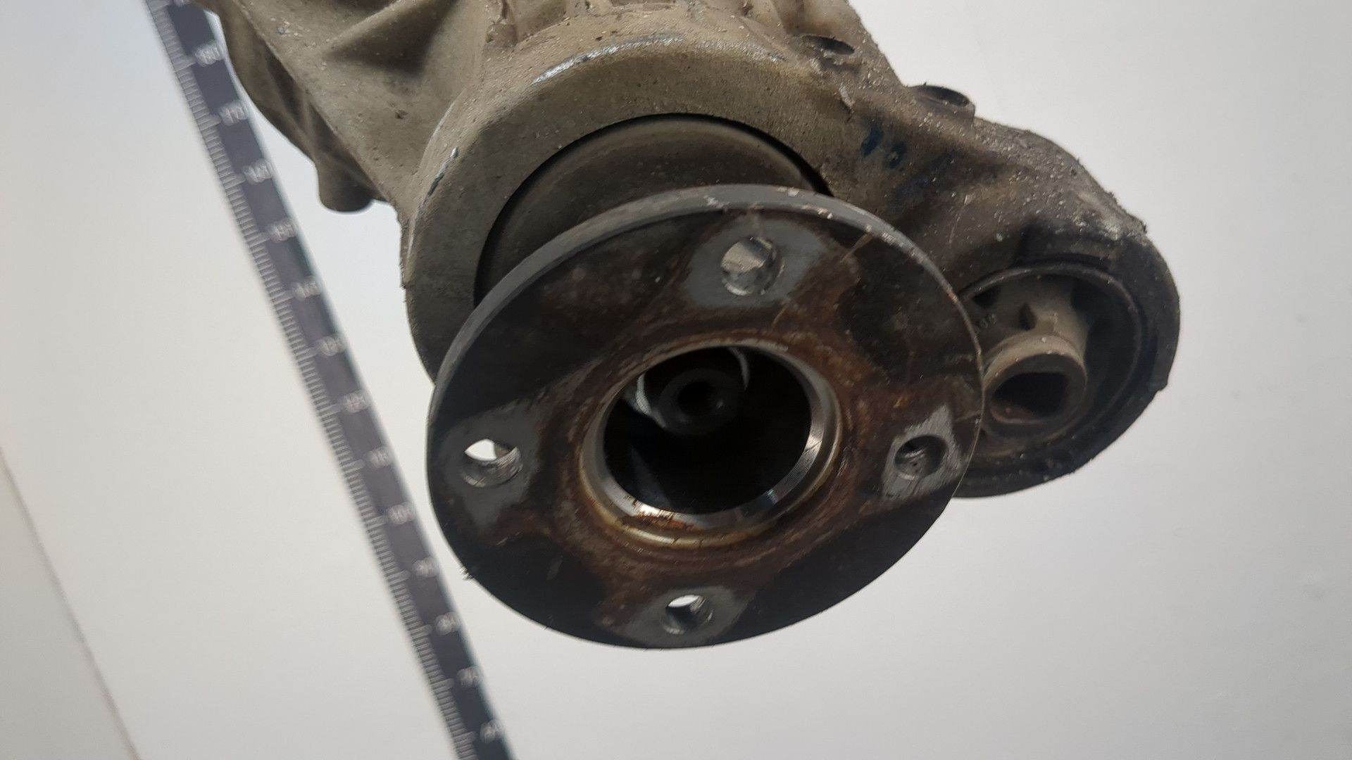 Редуктор переднего моста