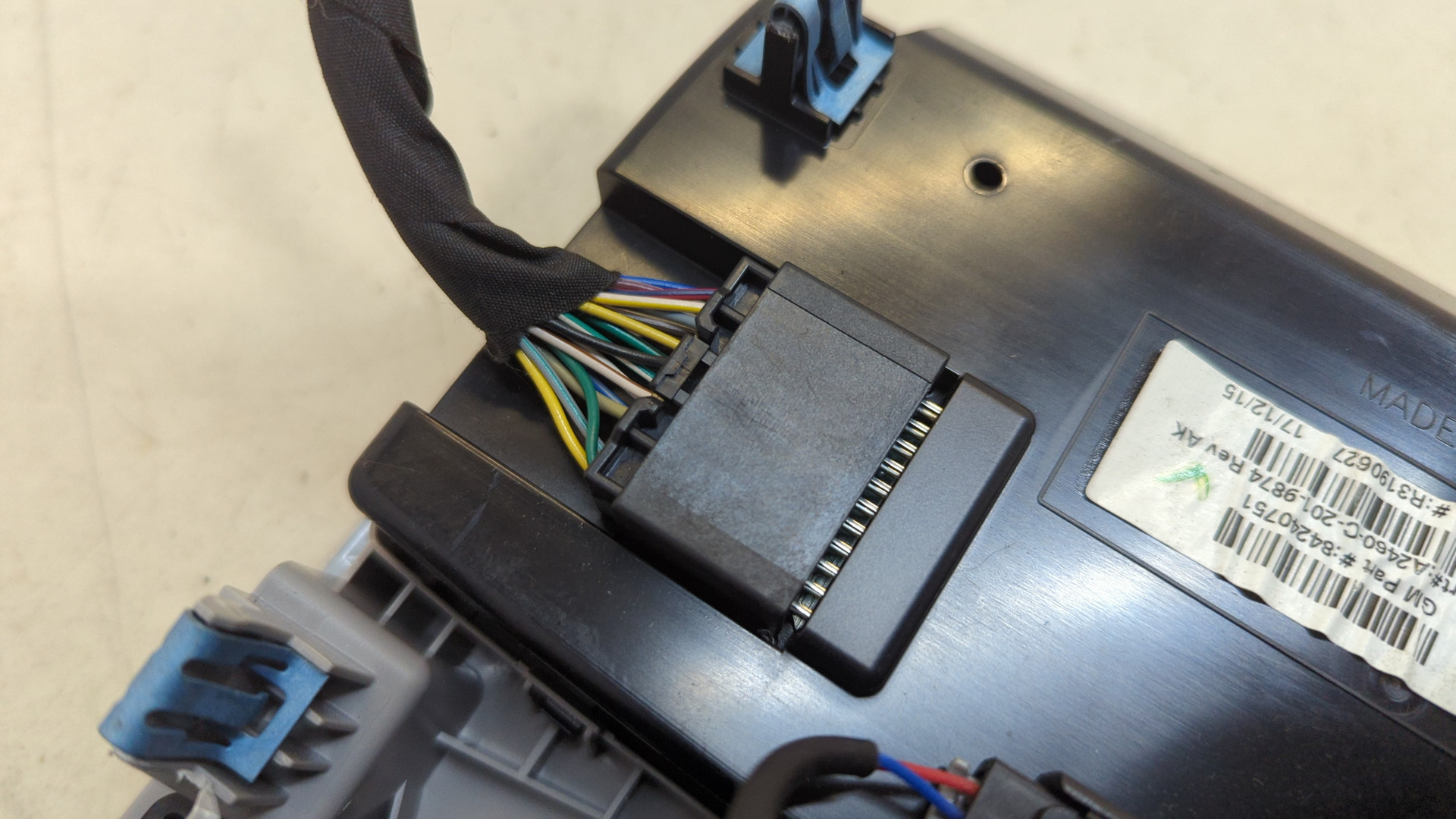 Плафон салонный