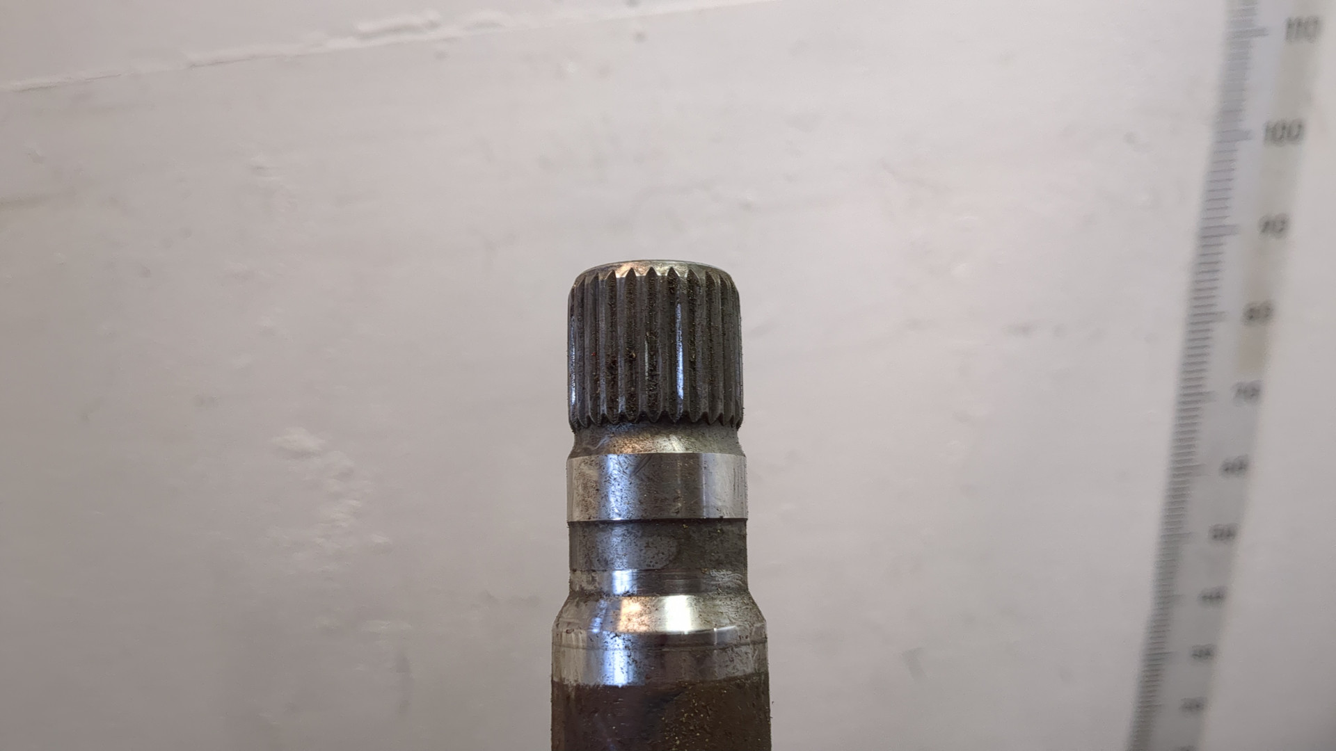 Полуось передняя правая