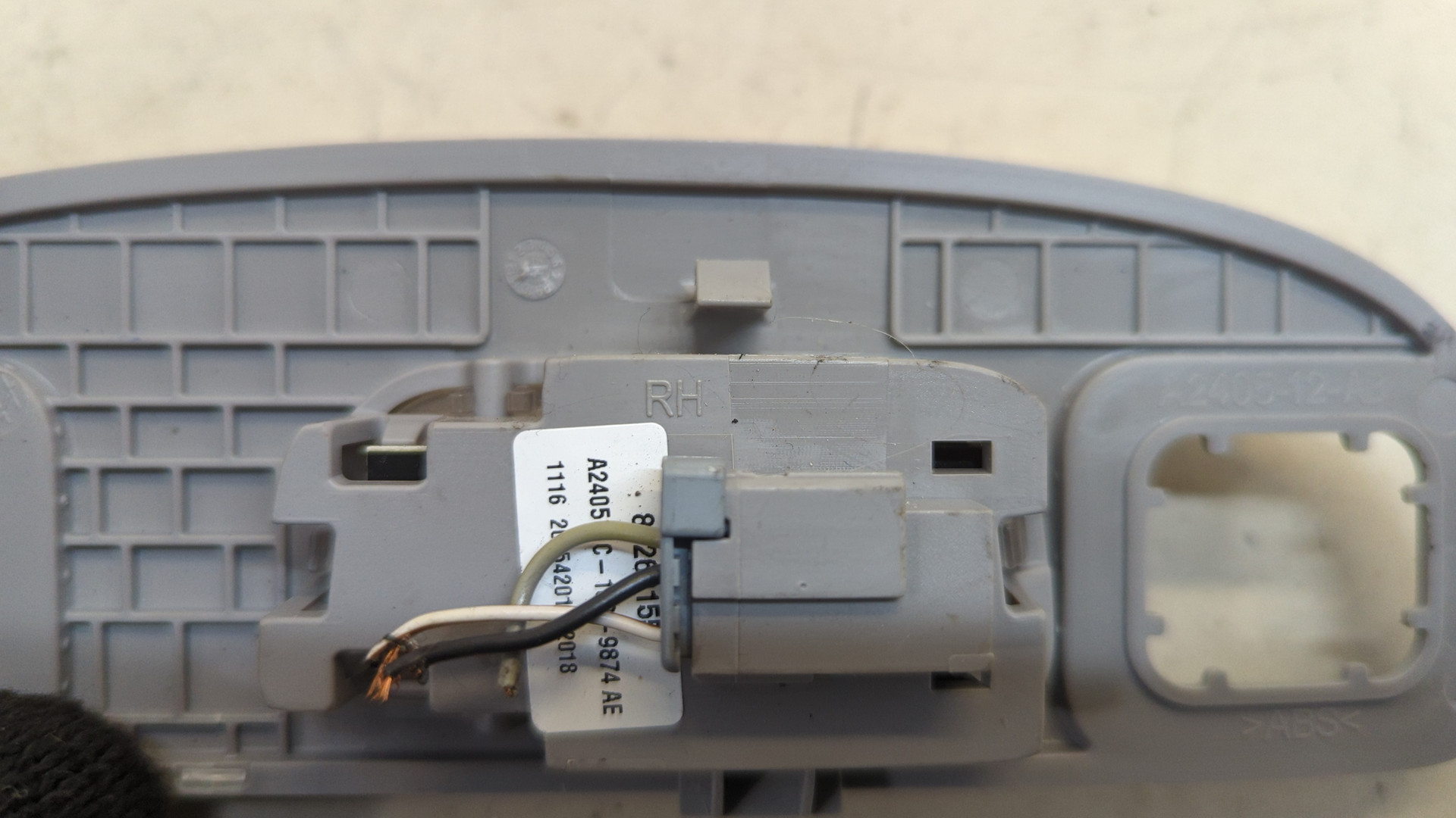 Плафон салонный