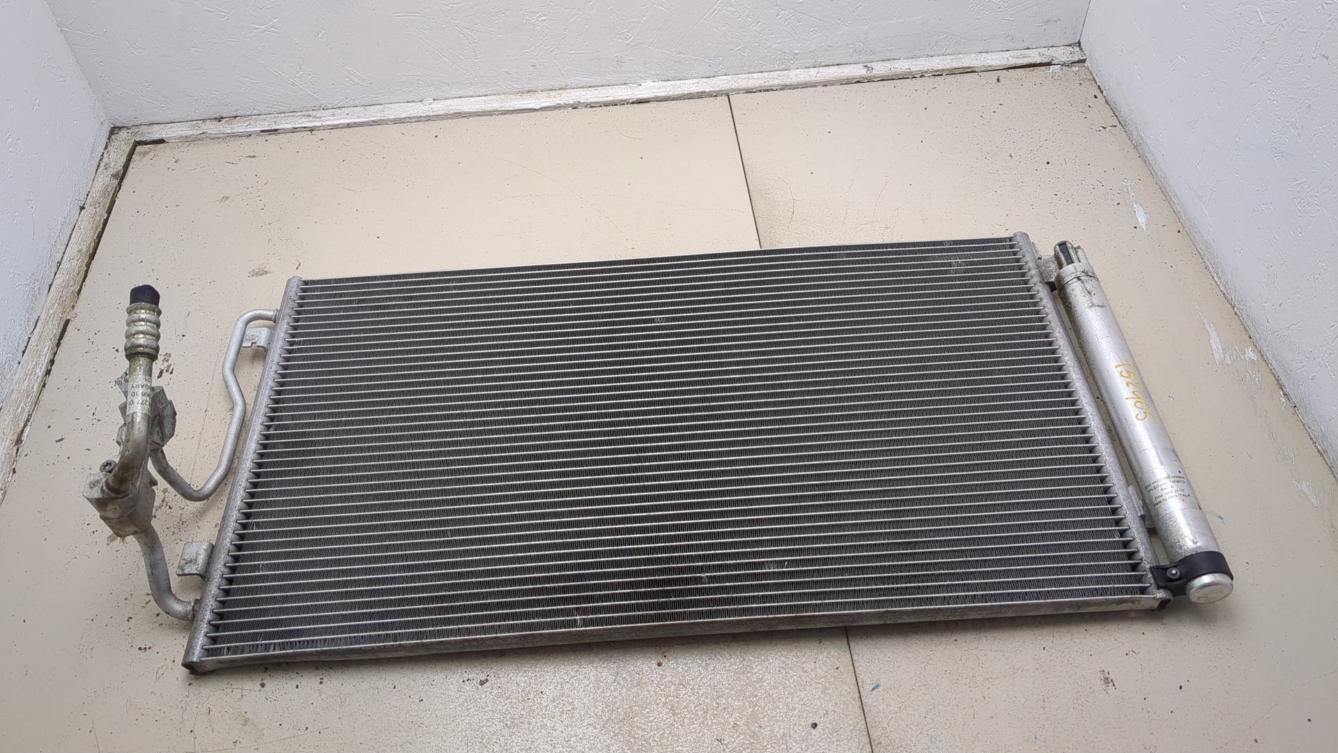 Радиатор кондиционера / конденсер