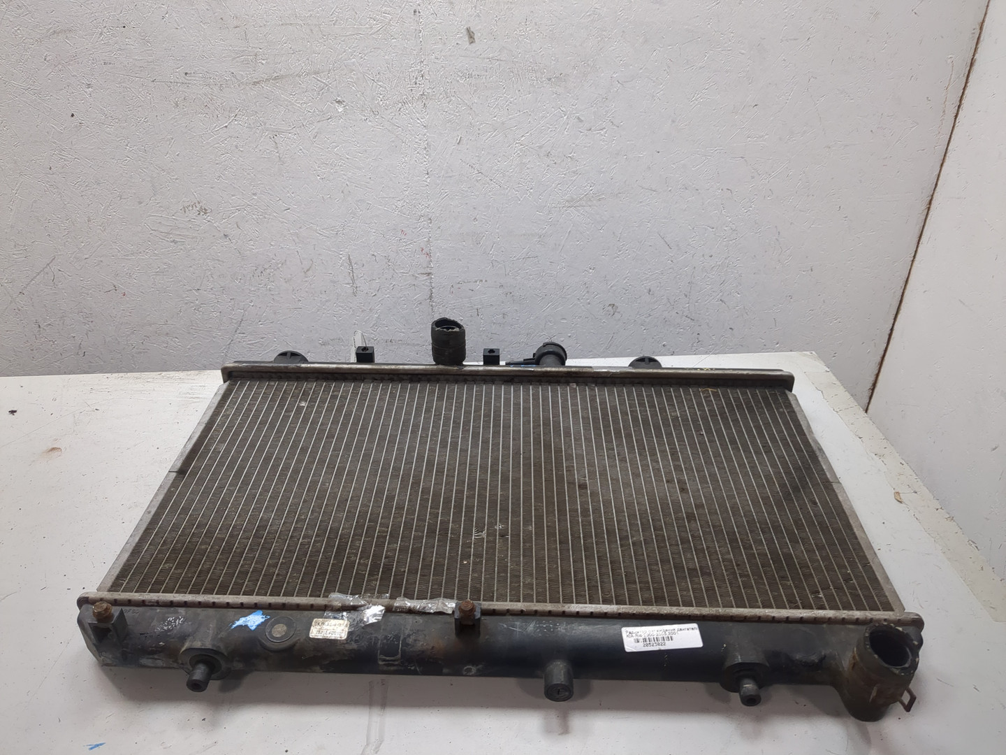 Радиатор охлаждения двигателя основной