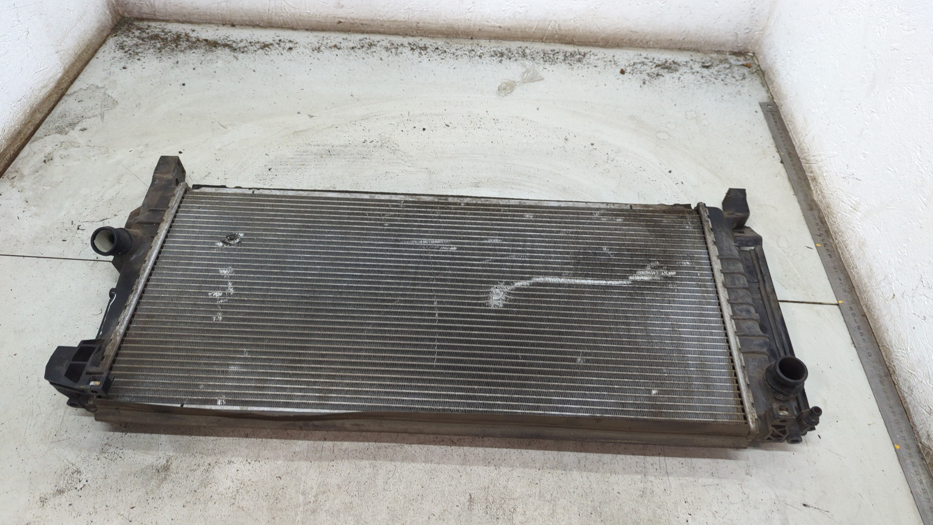 Радиатор охлаждения двигателя основной