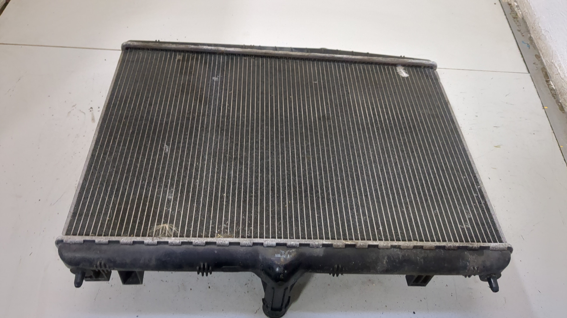 Радиатор охлаждения двигателя основной