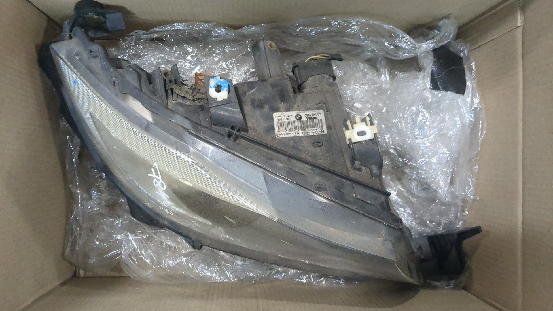 Фара правая