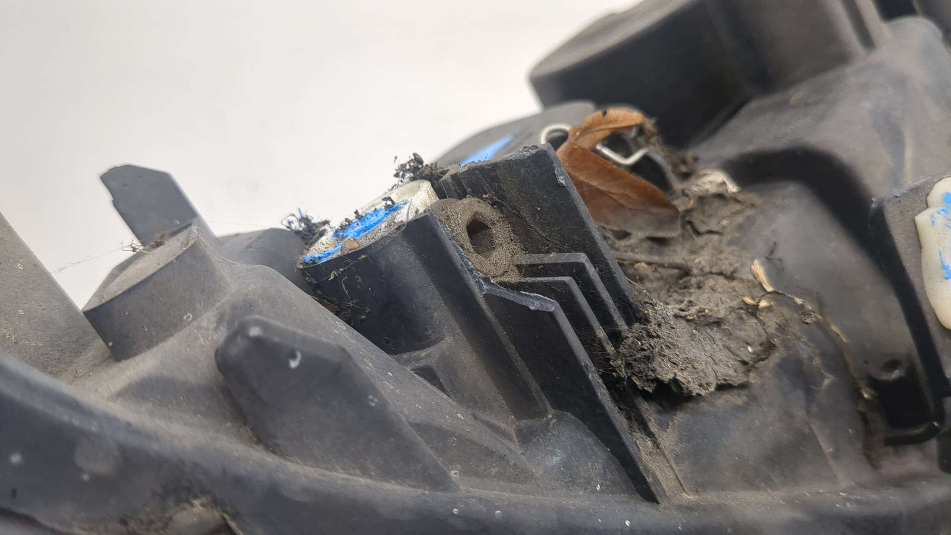 Фара правая