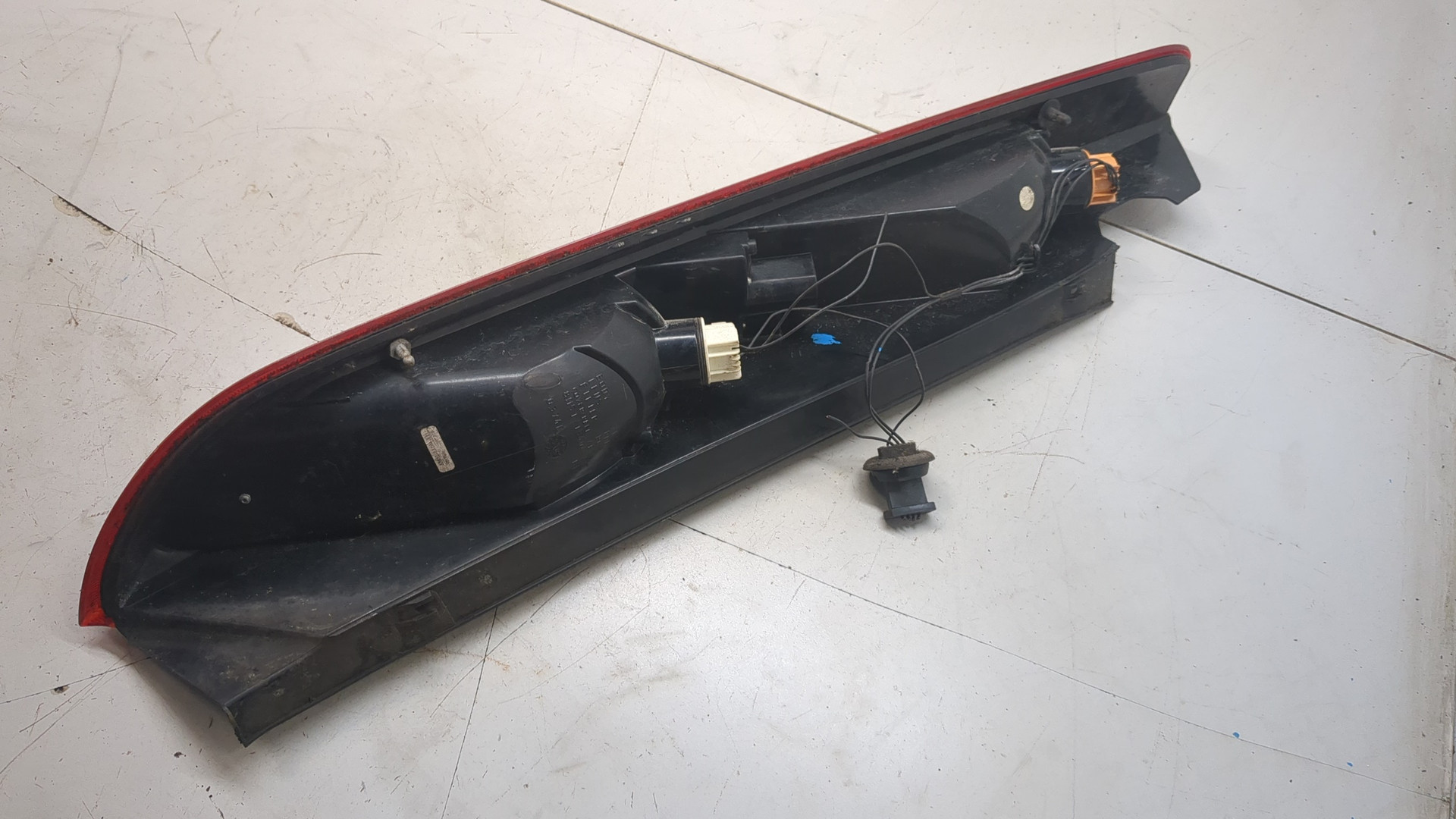 Фонарь задний правый