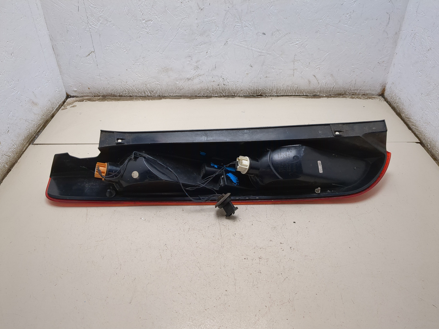 Фонарь задний правый