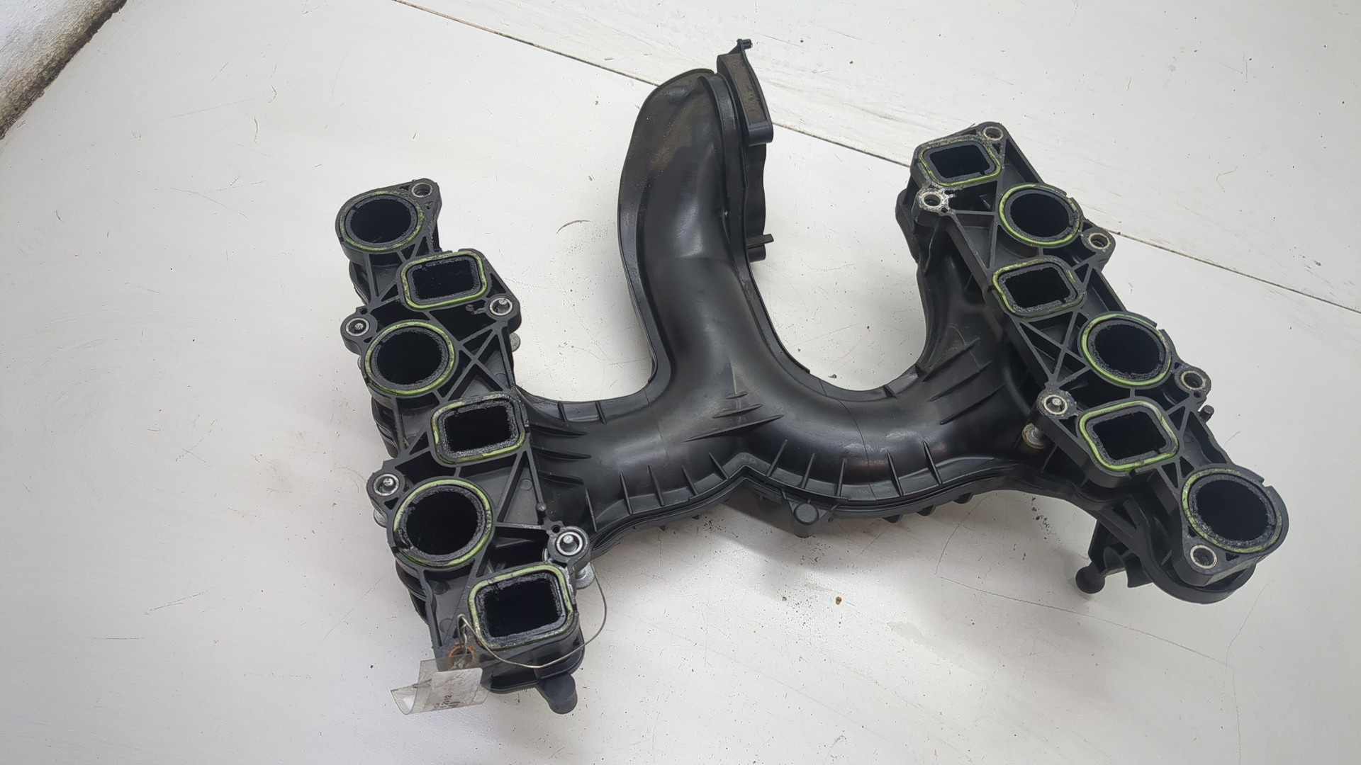 Коллектор впускной