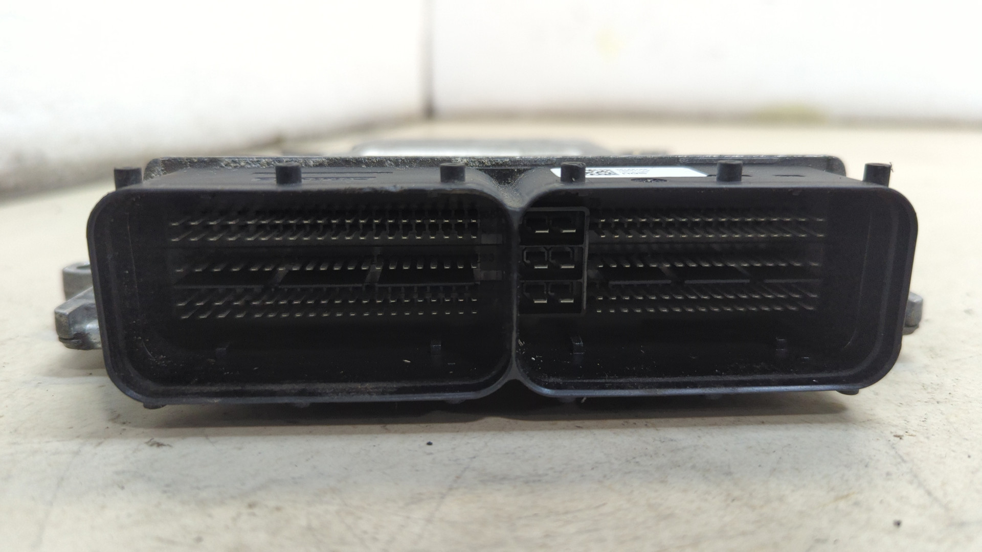 Блок управления двигателем